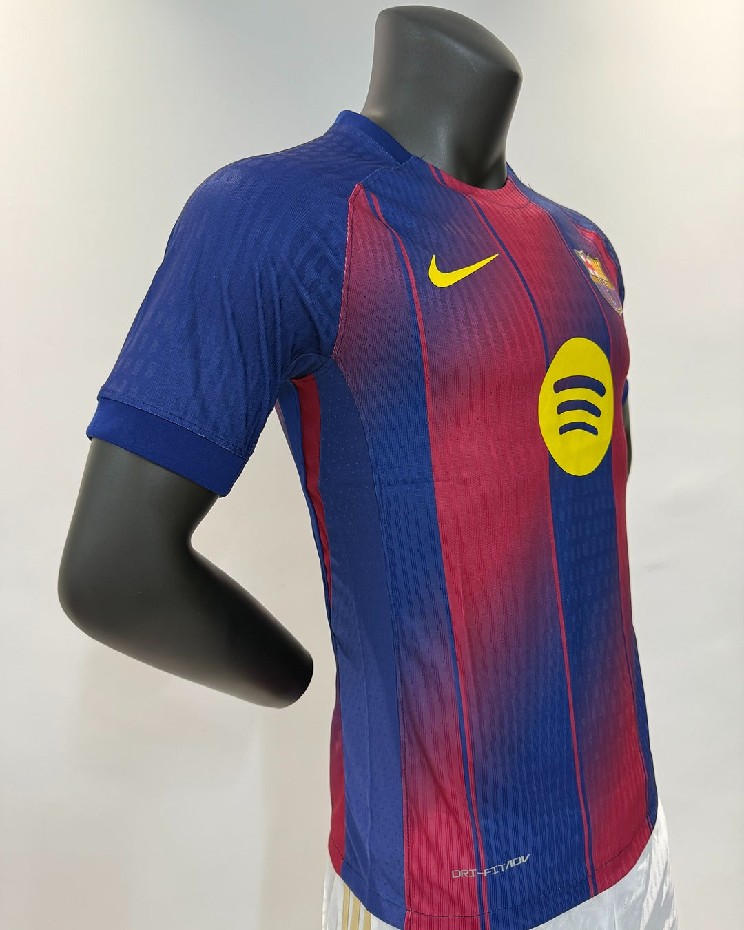 Barcelona 2025/2026 Local