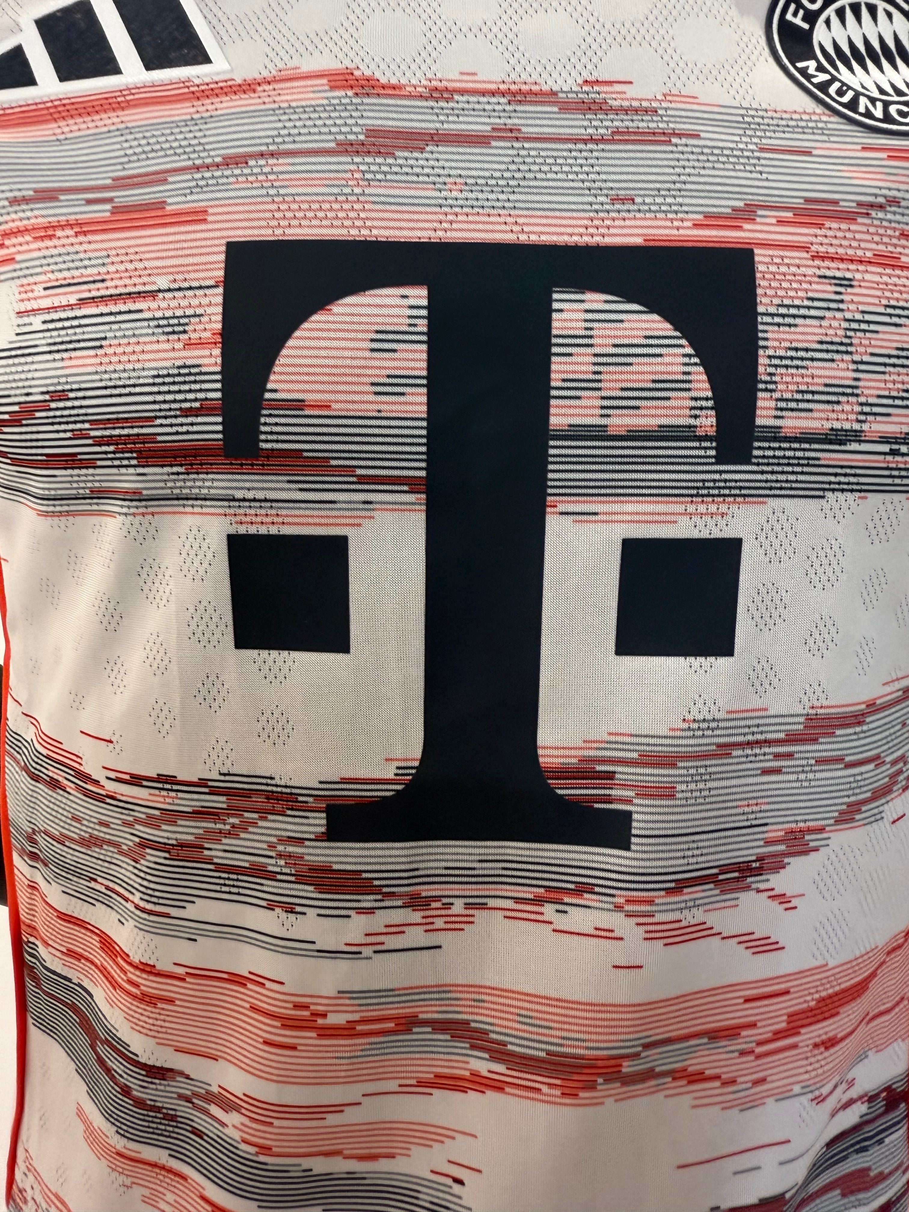 Bayern Múnich 2025/2026 Visita