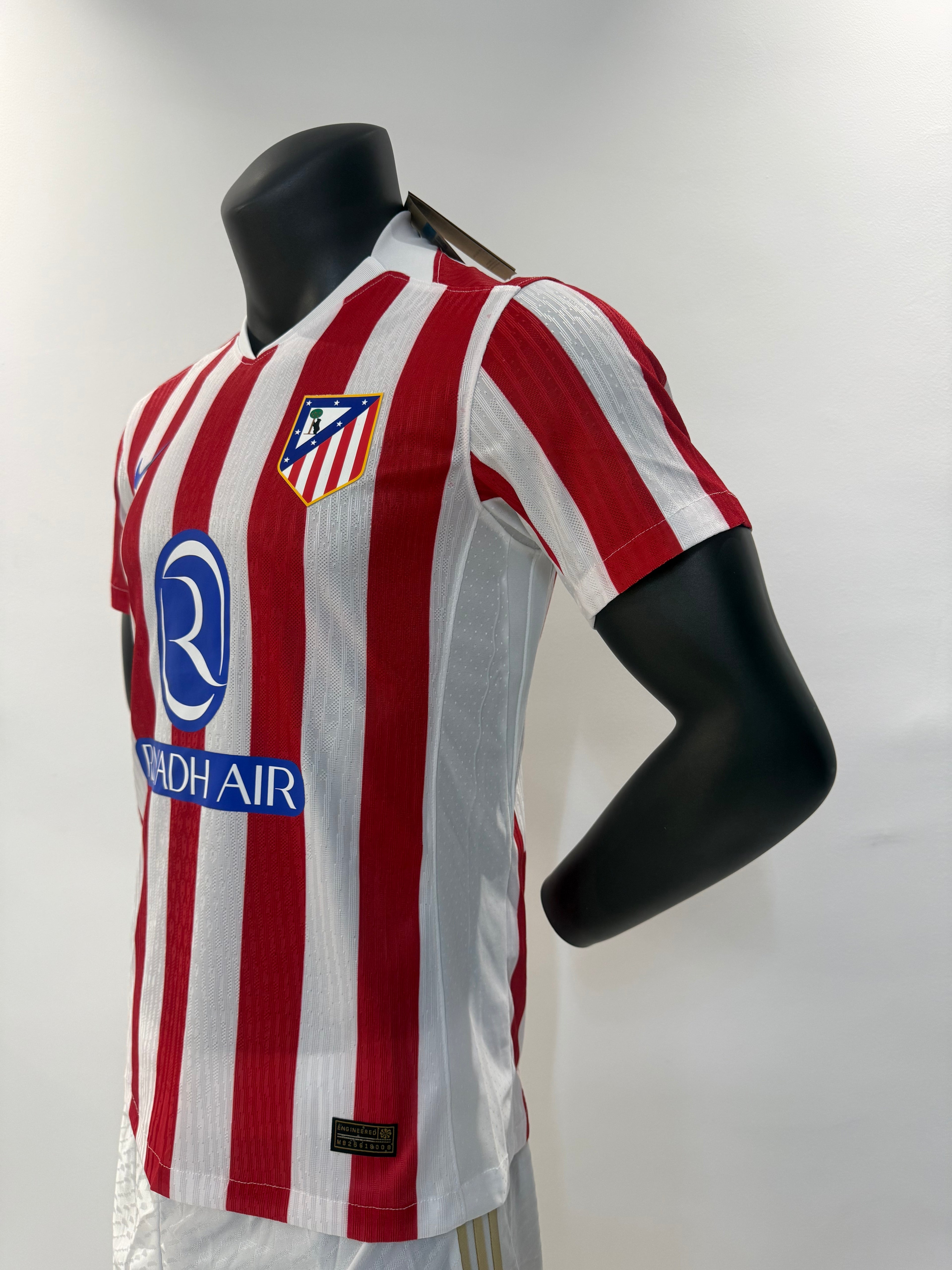 Atlético de Madrid 2025/2026 Local