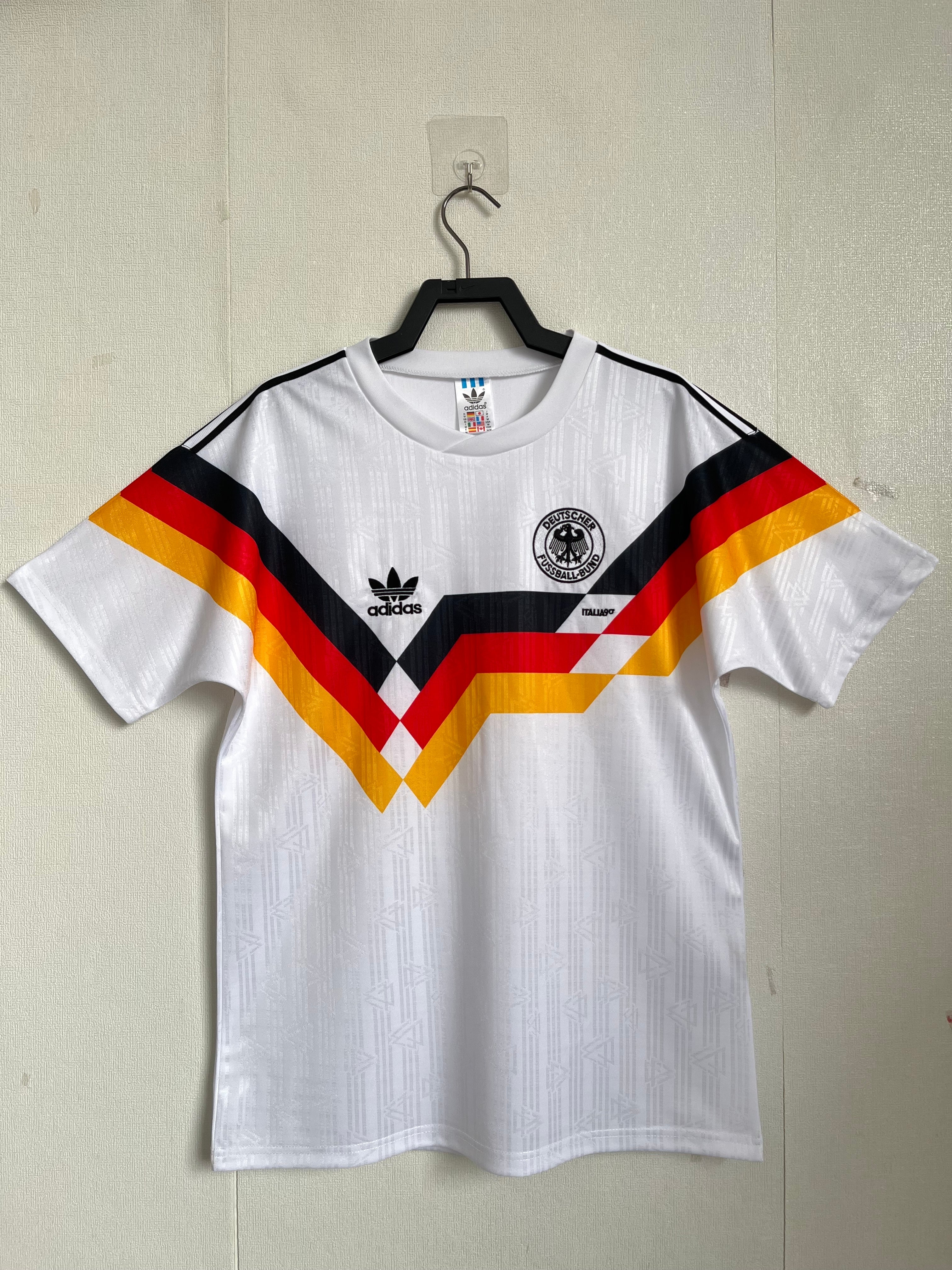 Alemania Retro 1990 Local