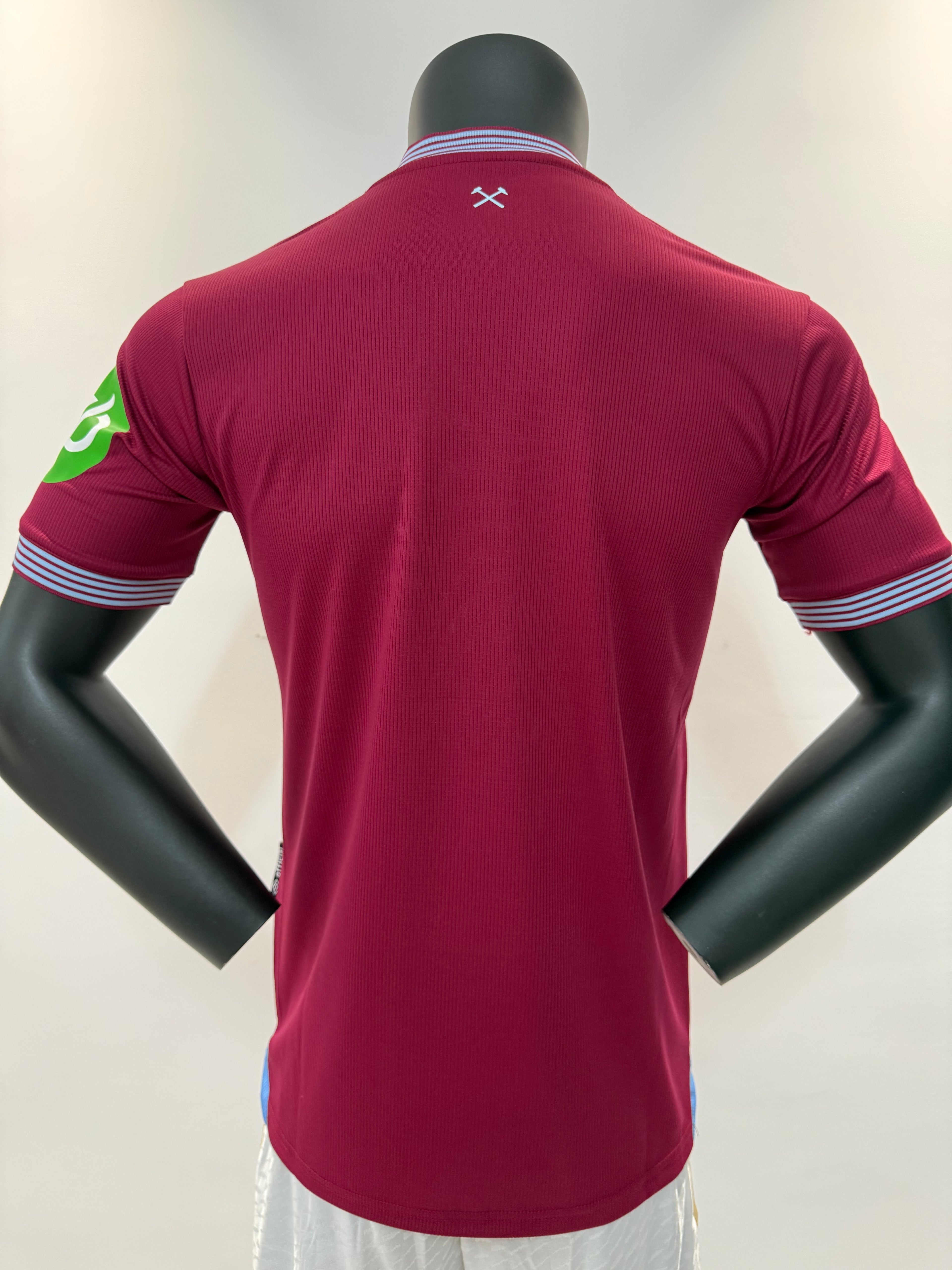 West Ham 2025/2026 Local