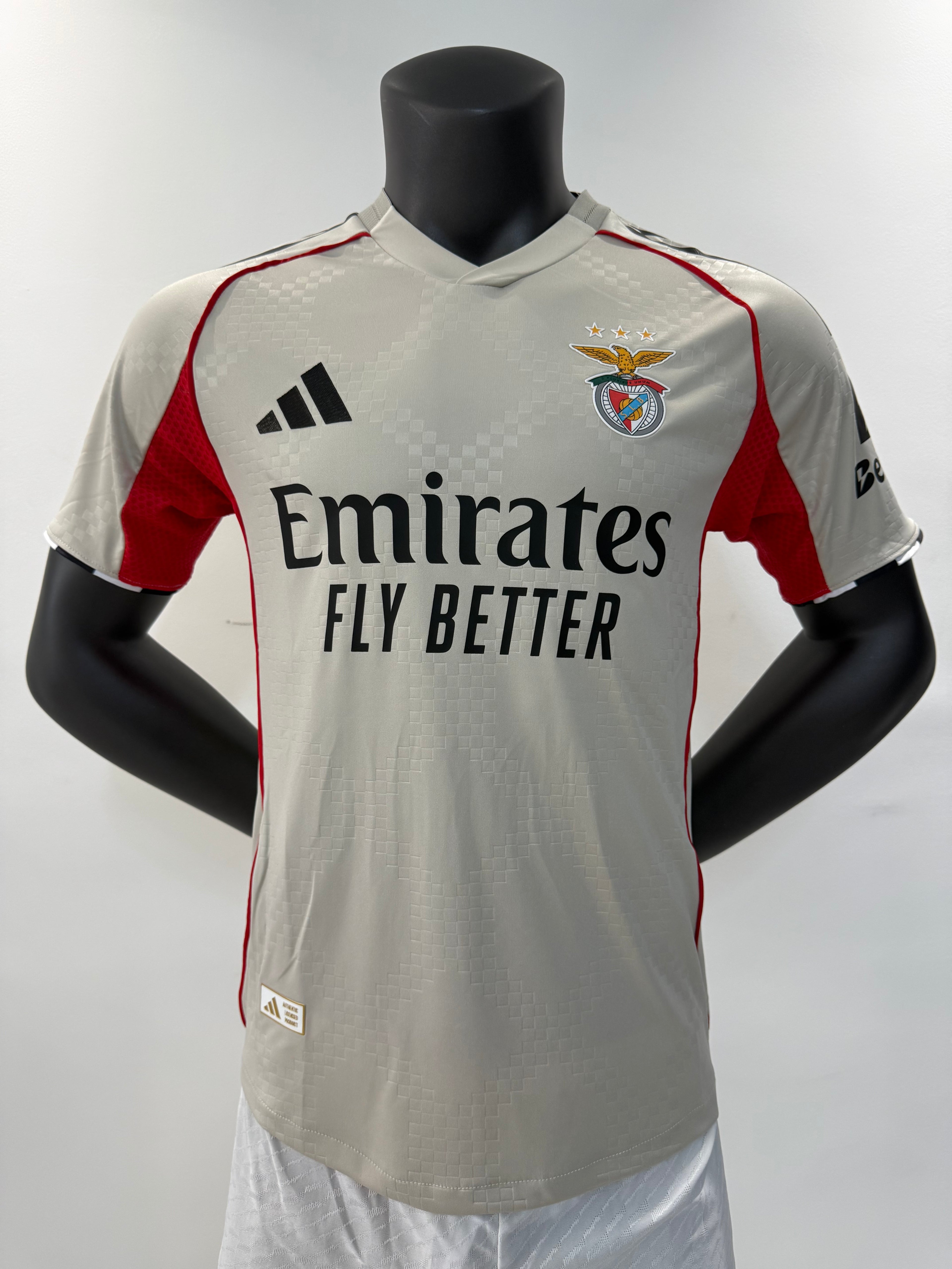 Benfica 2025/2026 Tercera Equipación