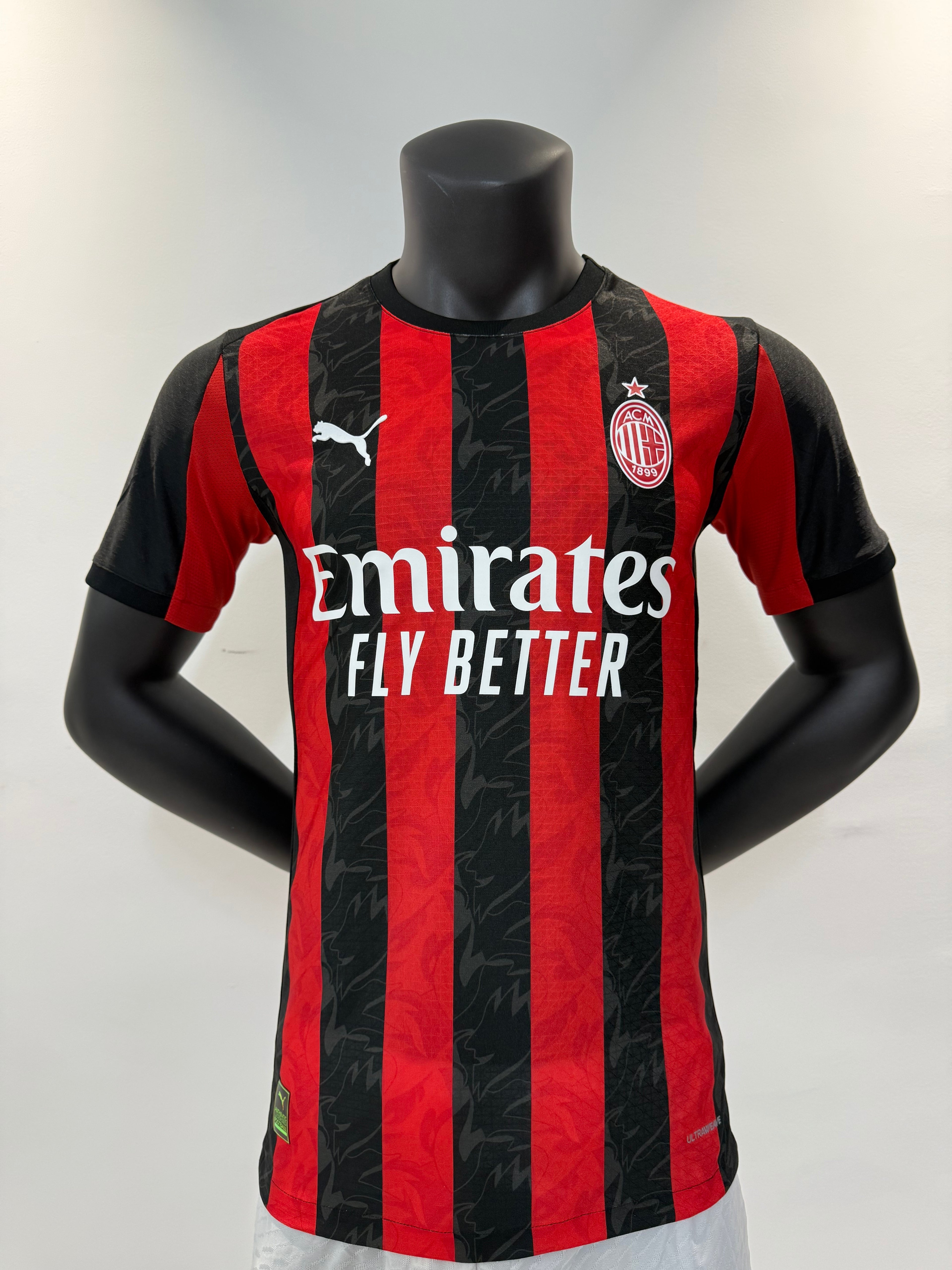 AC Milan 2025/2026 Local