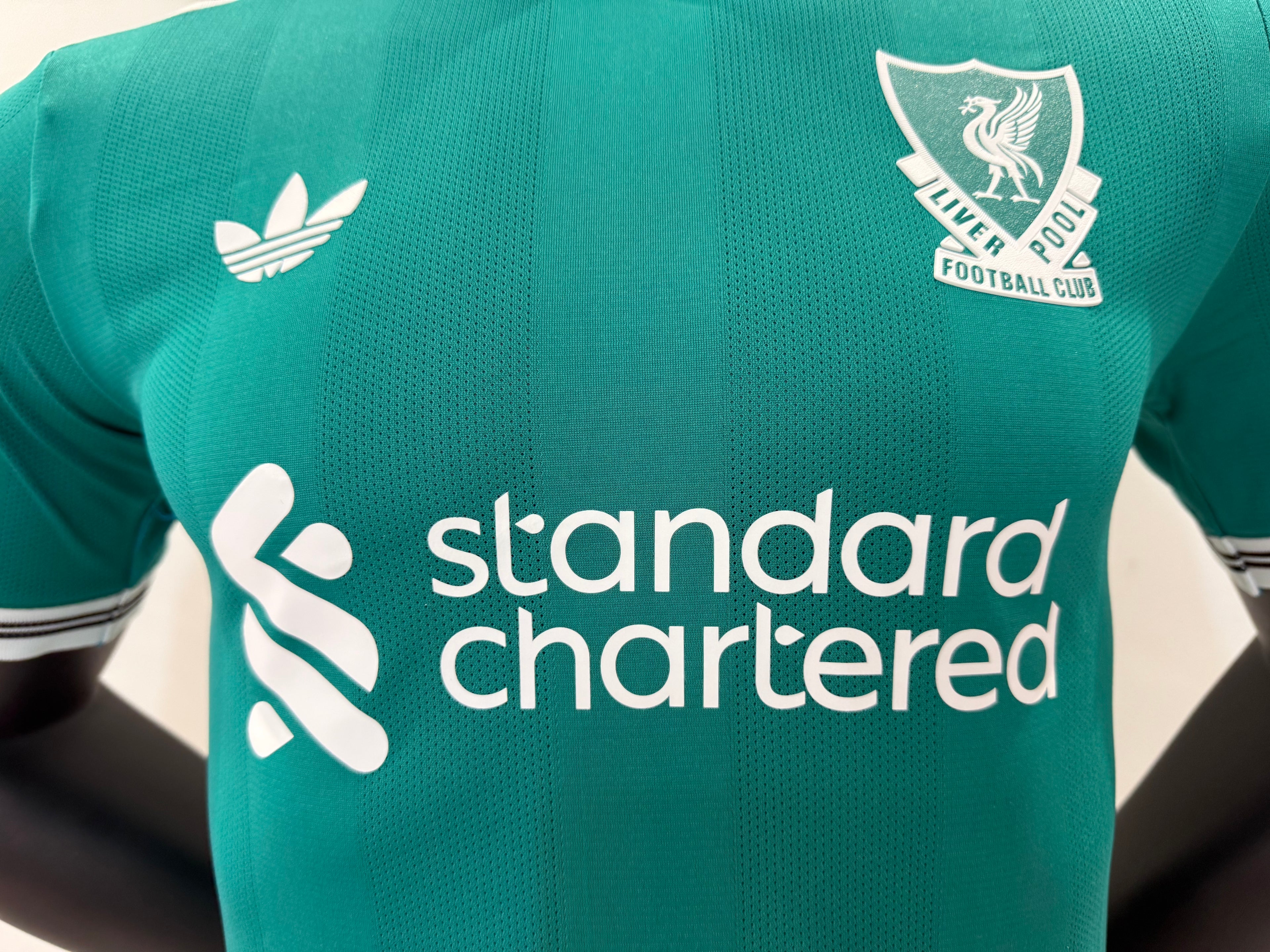 Liverpool 2025/2026 Tercera Equipación