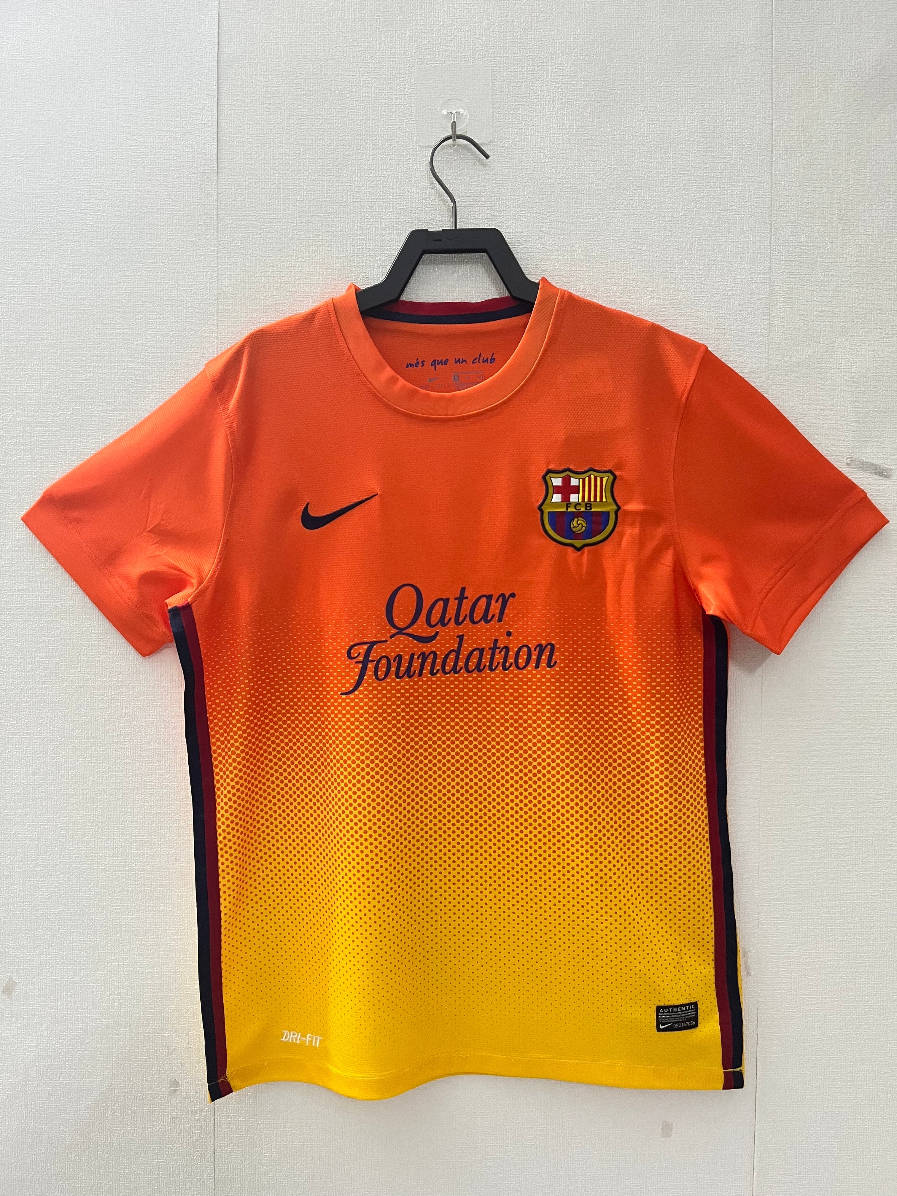 Barcelona Retro 2012/2013 Visitante