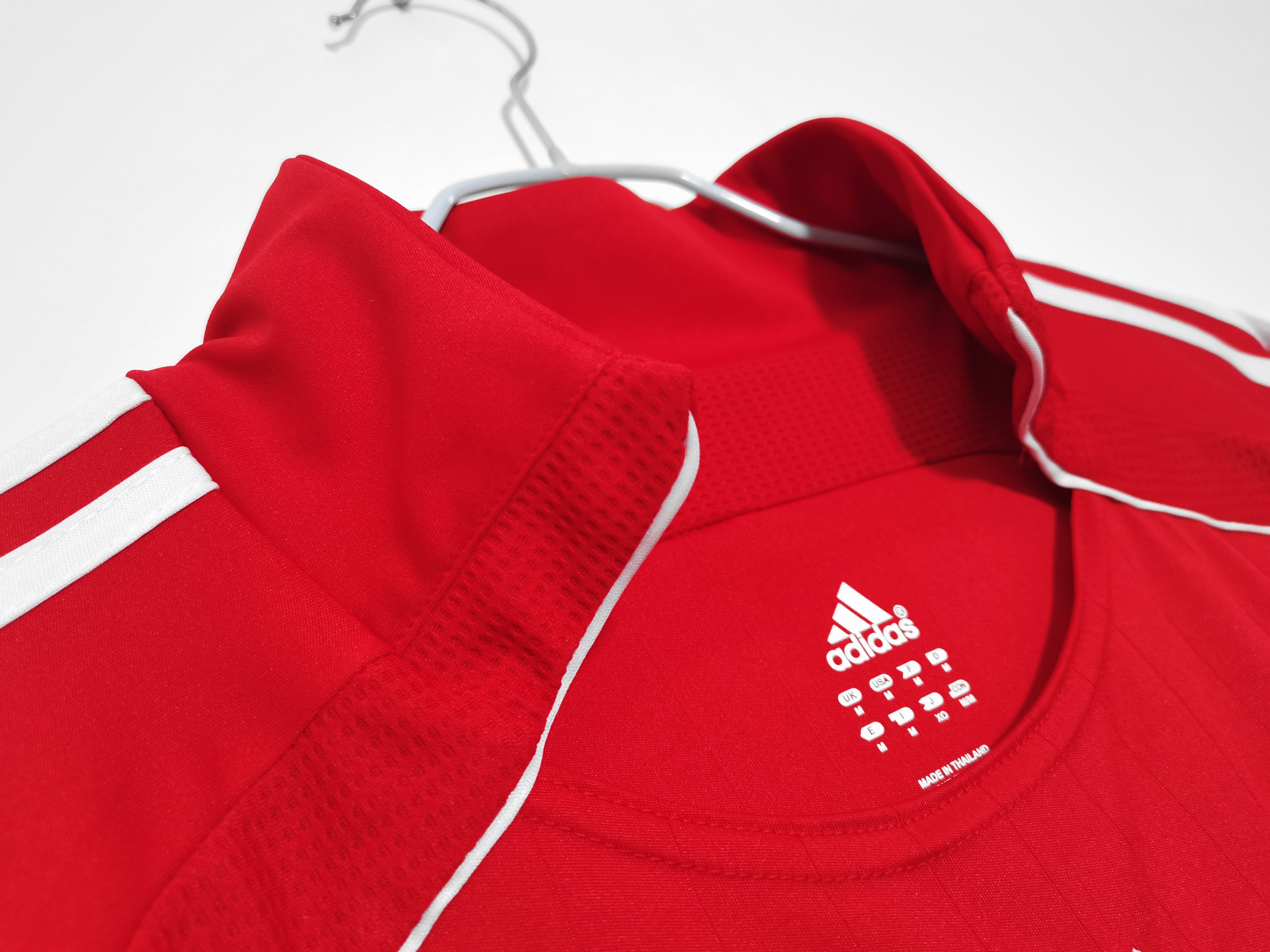 Liverpool Retro 2006/2007 Local