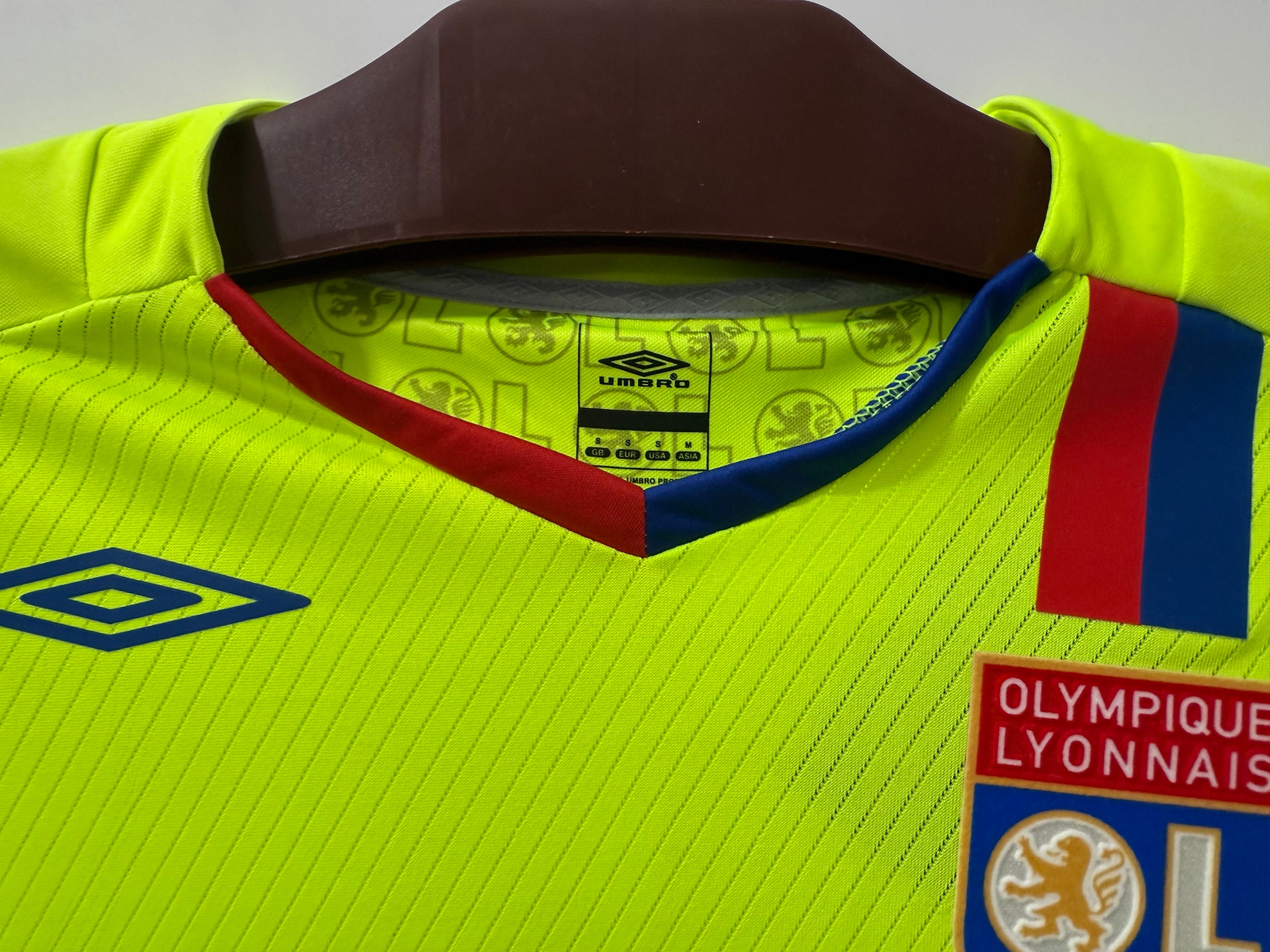 Olympique de Lyon Retro 2008/2009 Tercera Equipación