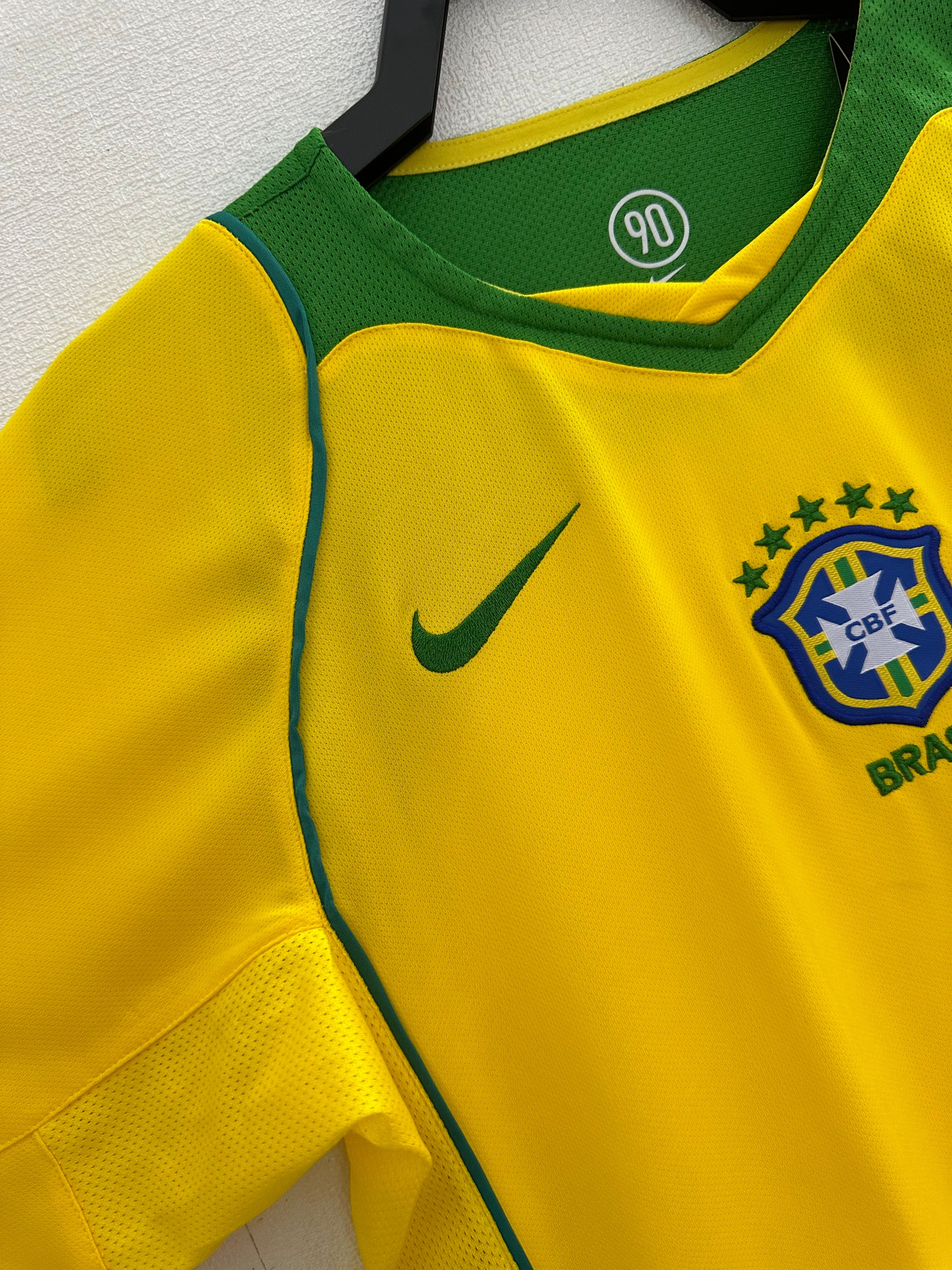 Brasil Retro 2004 Local