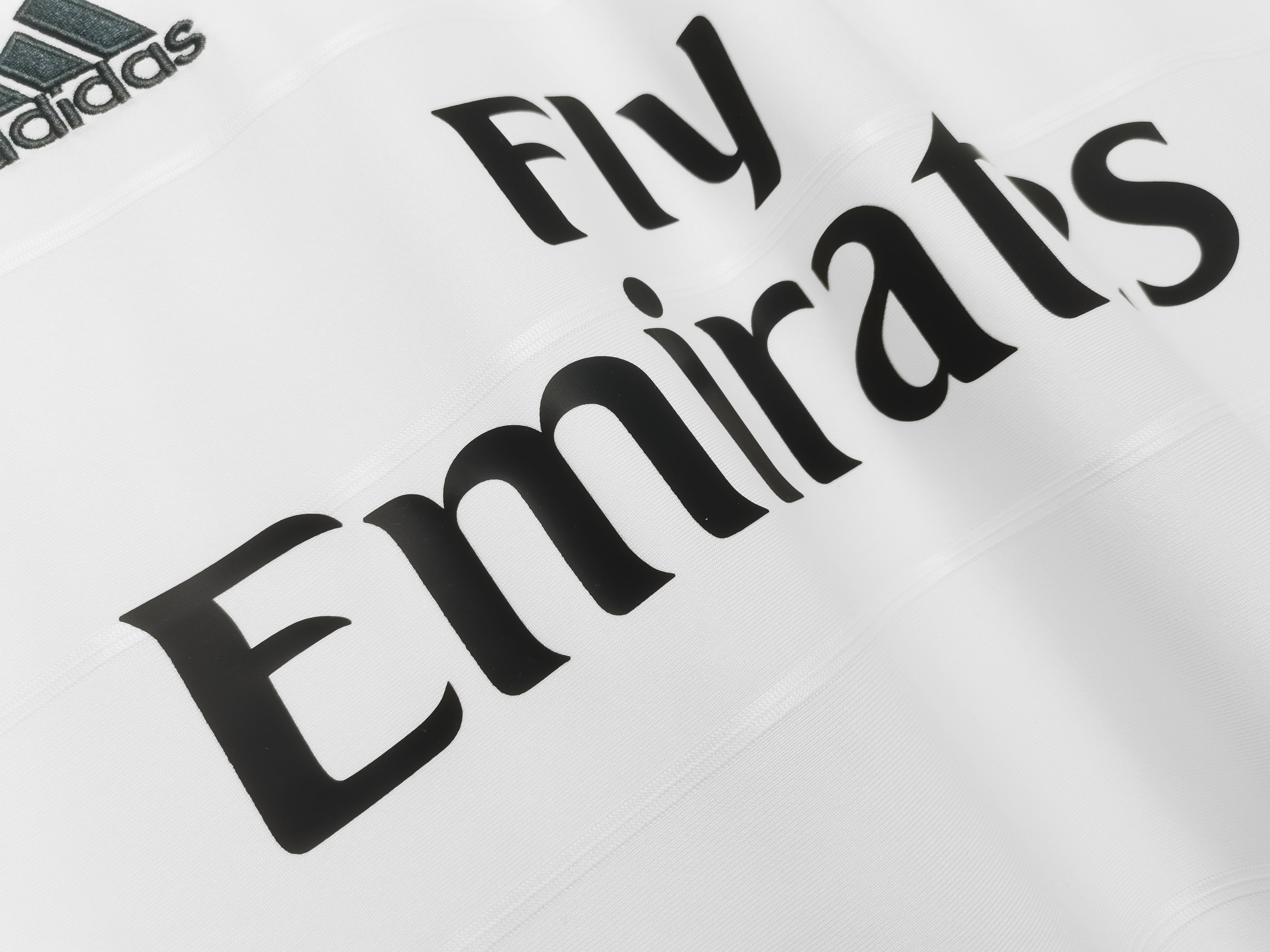 Real Madrid Retro 2013/2014 Local