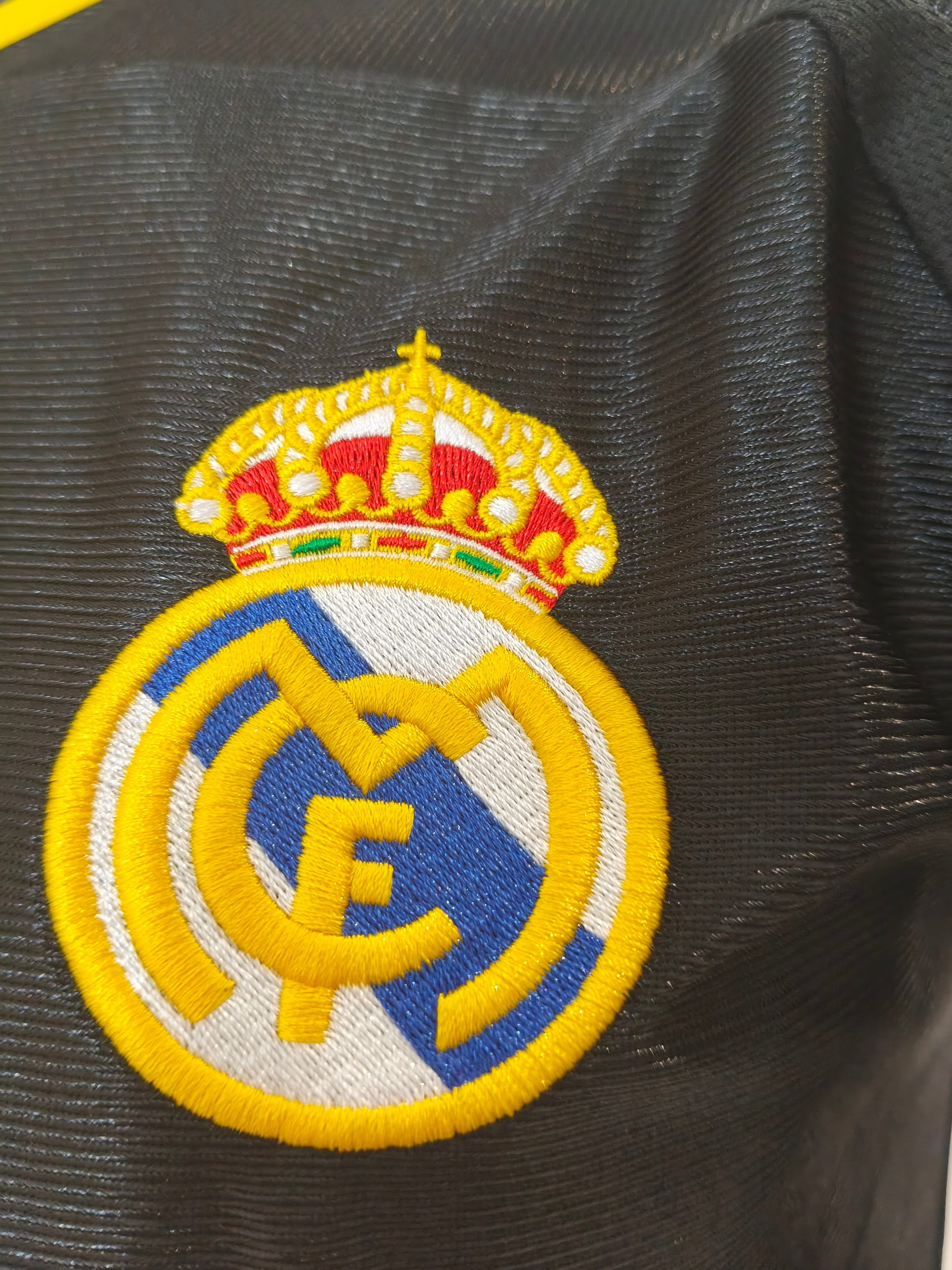 Real Madrid Retro 1999/2000 Visitante