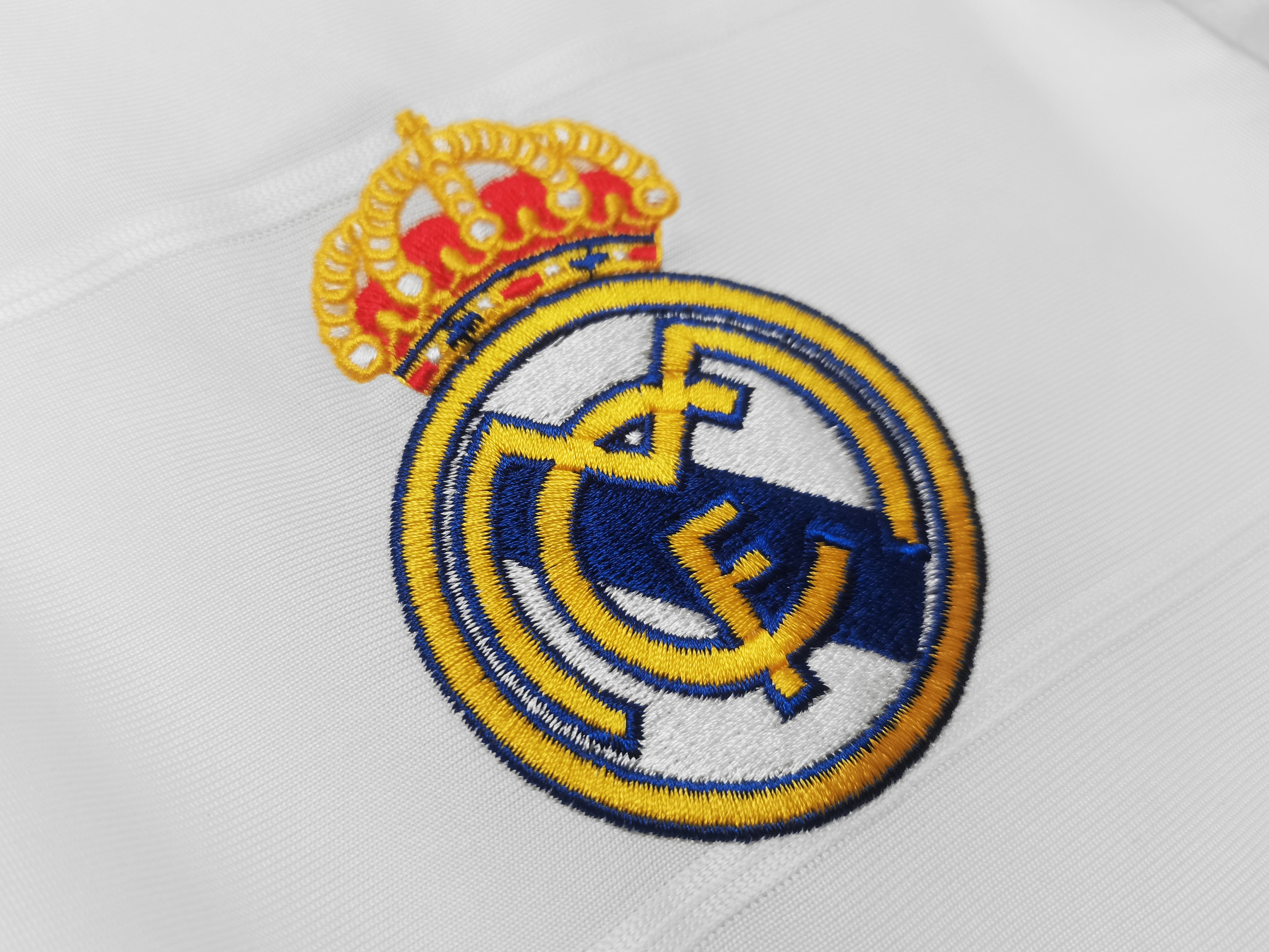 Real Madrid Retro 2013/2014 Local