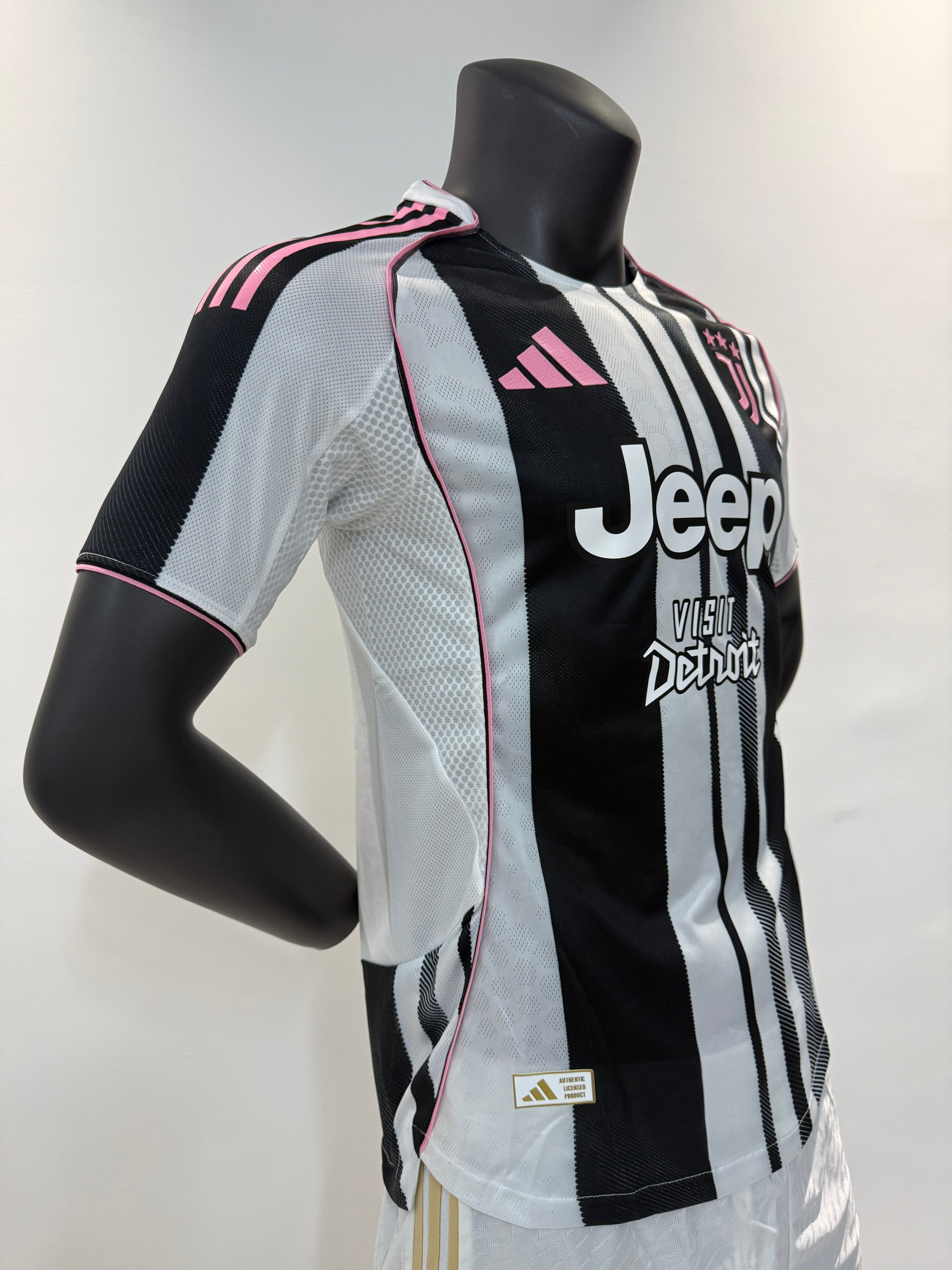 Juventus 2025/2026 Local