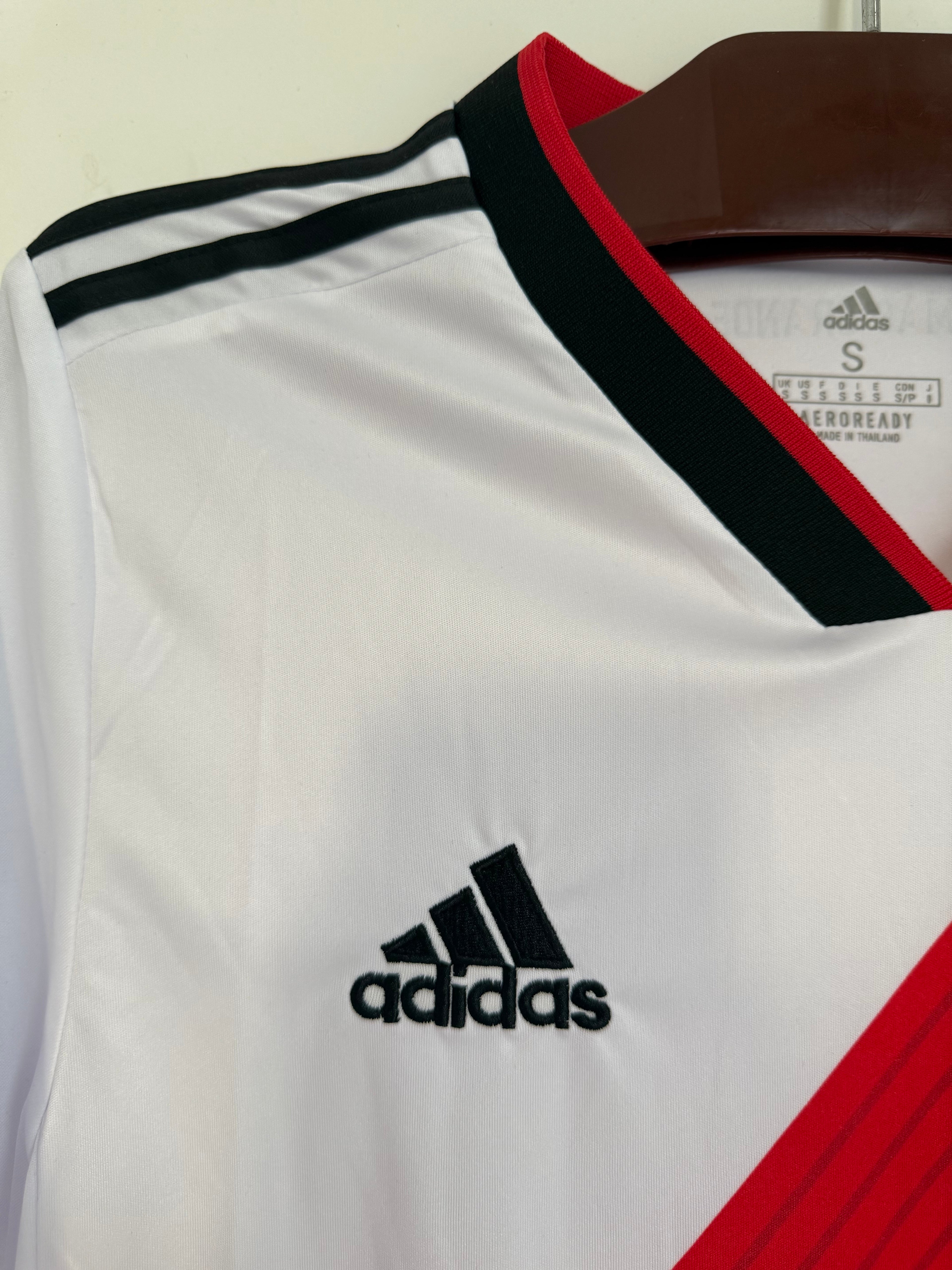 River Plate Retro 2018/2019 Local