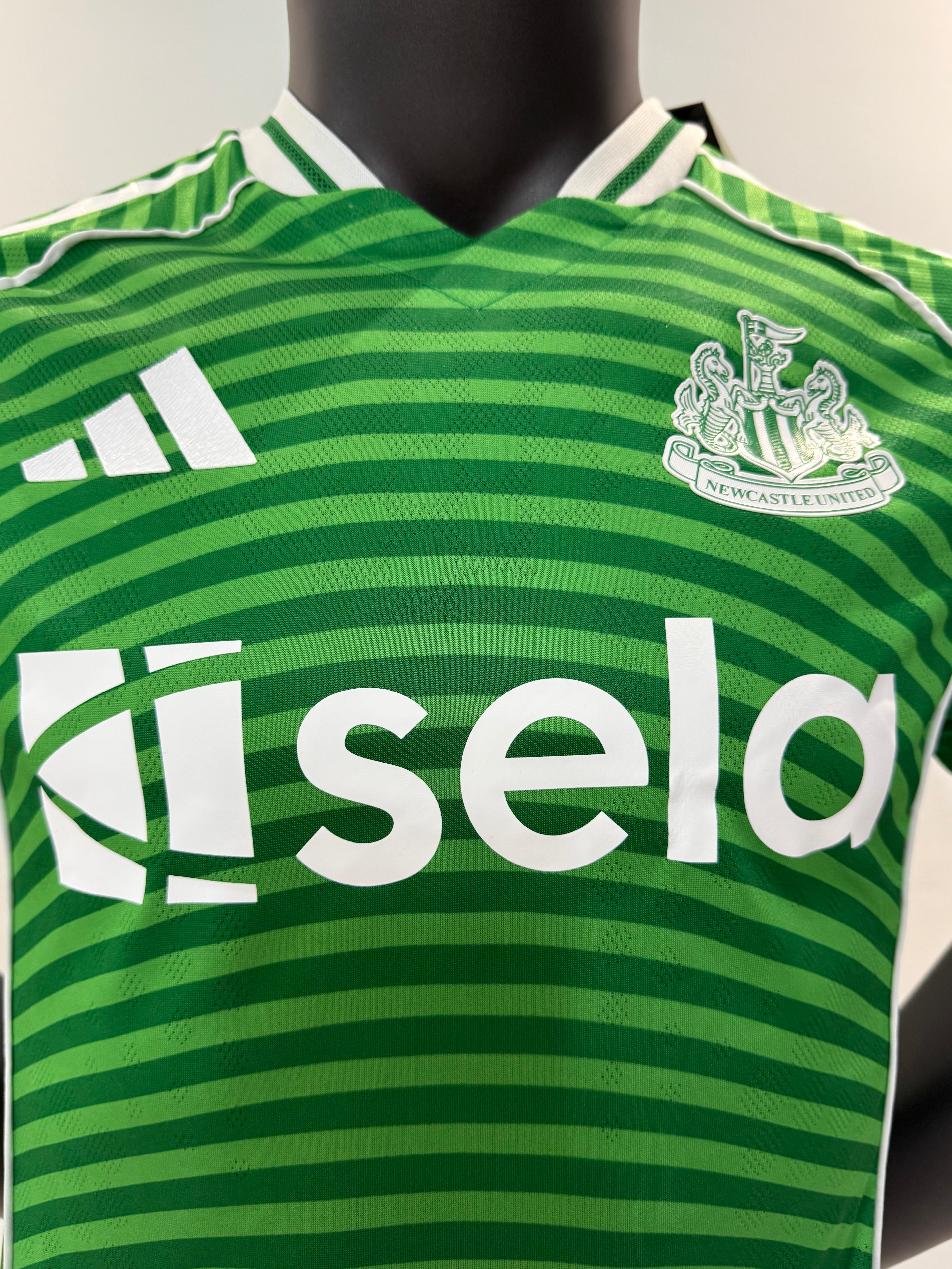 Newcastle United 2025/2026 Visitante