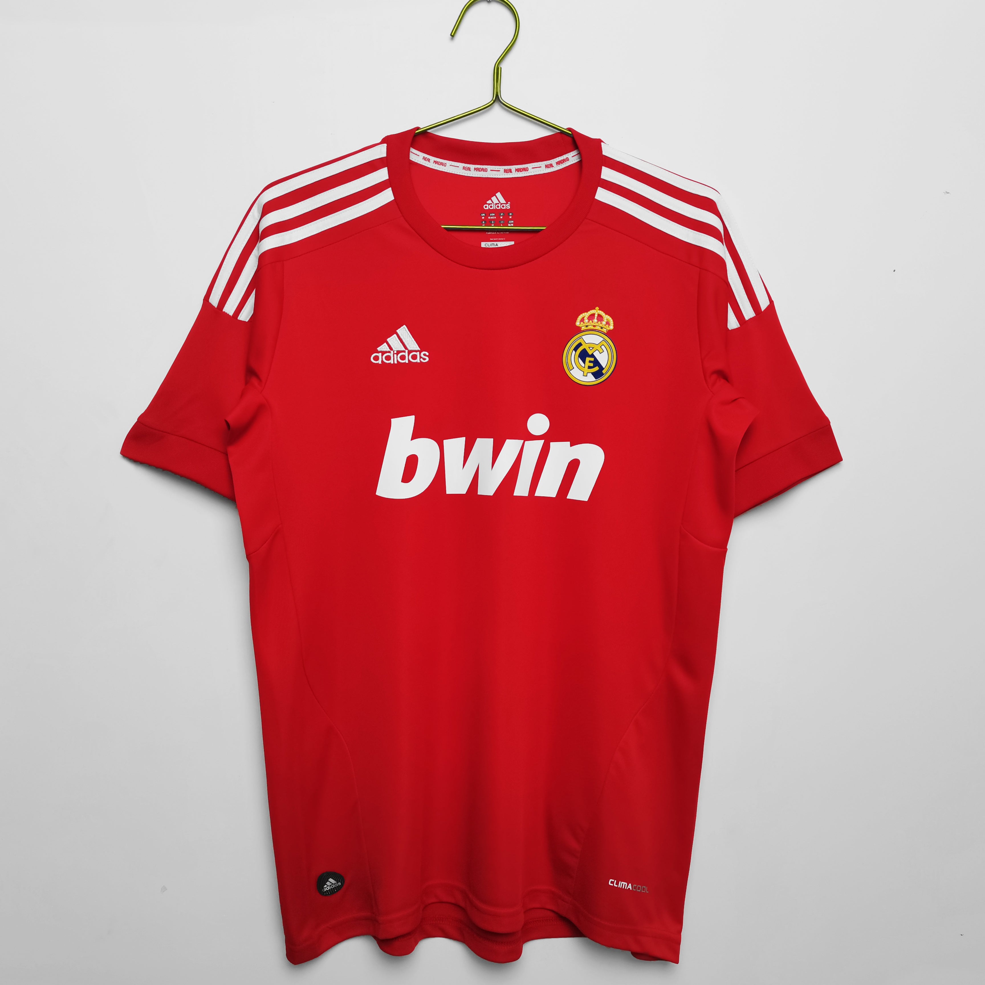 Real Madrid Retro 2011/2012 Tercera Equipación