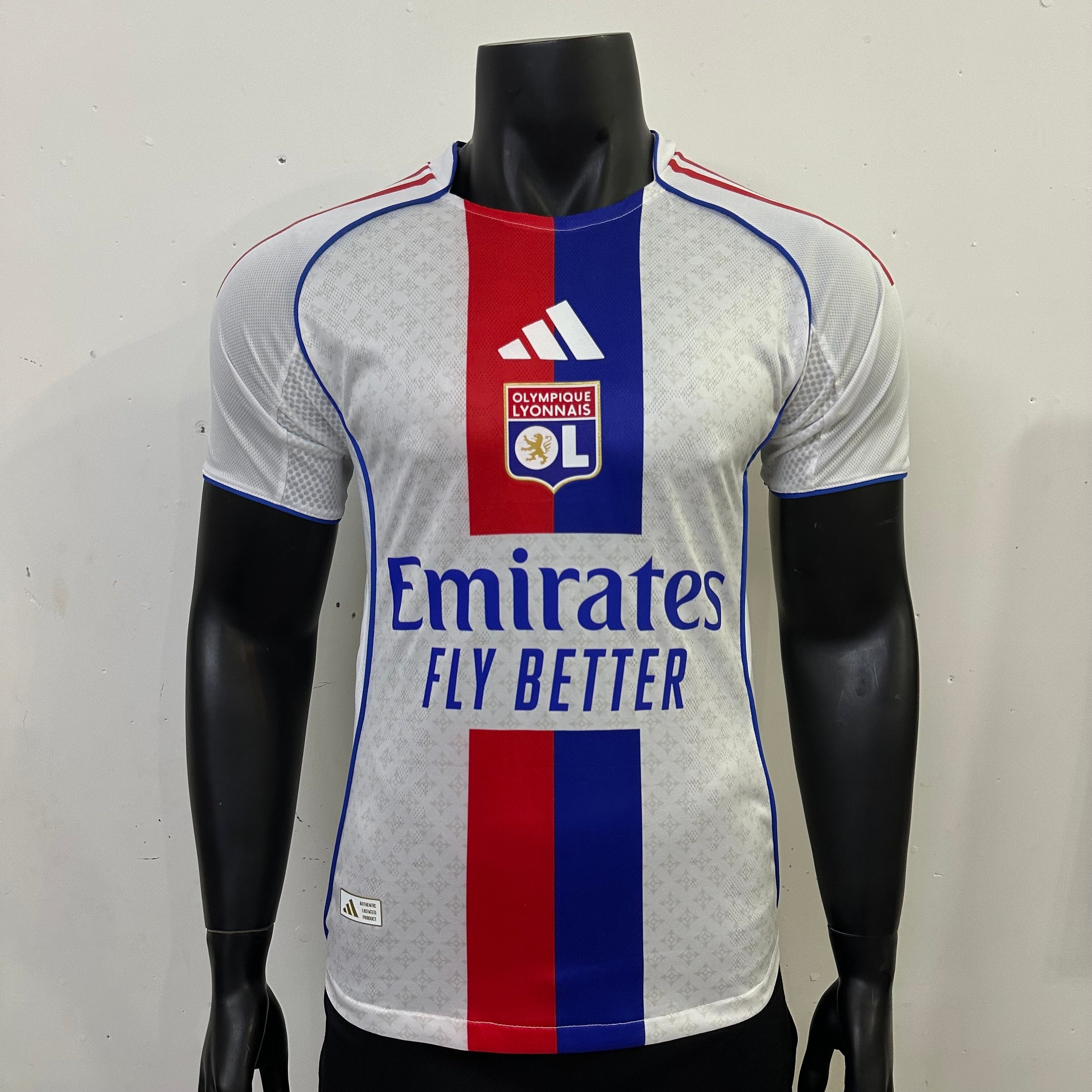 Olympique de Lyon 2025/2026 Local