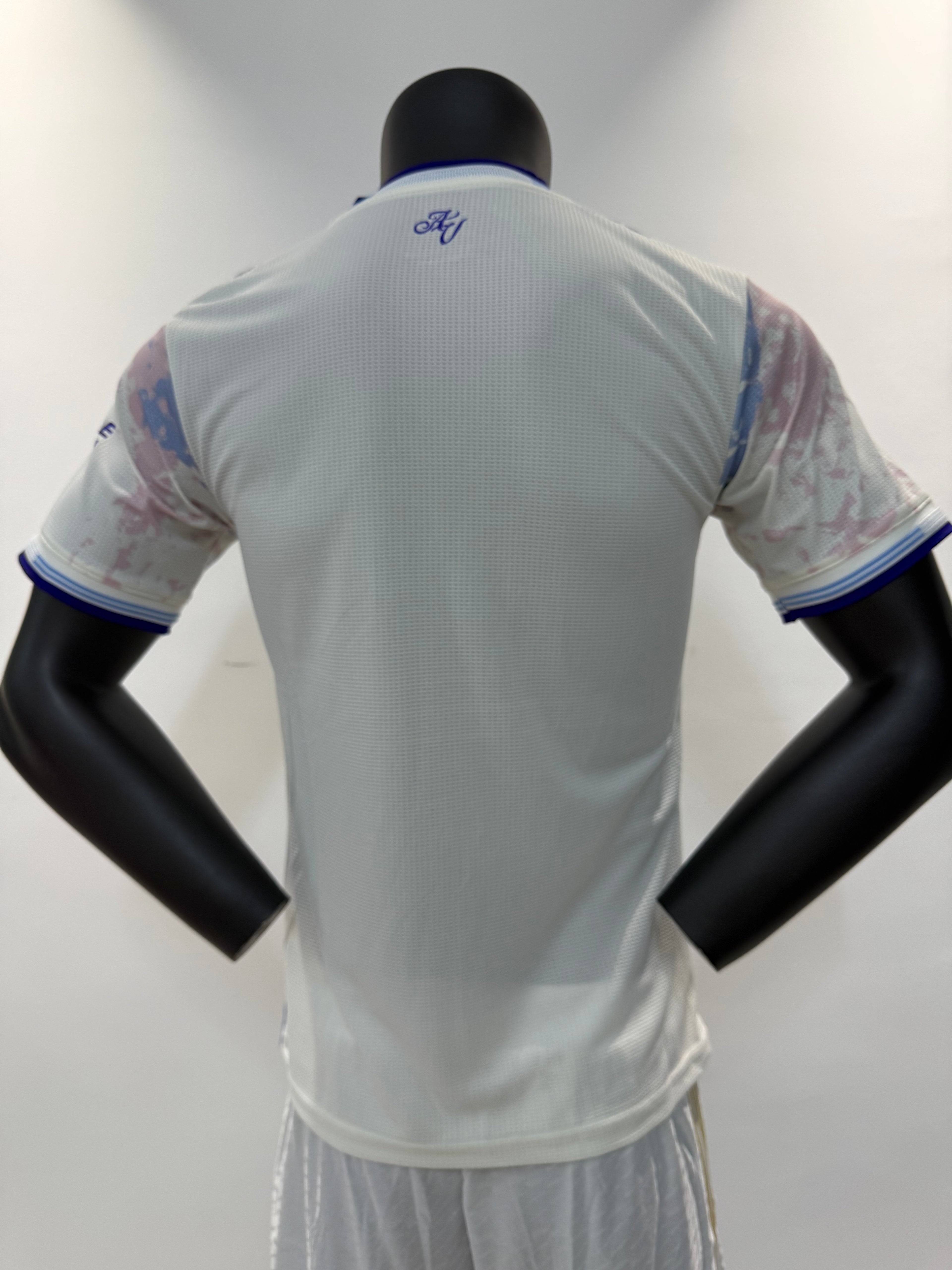 Aston Villa 2025/2026 Tercera Equipación