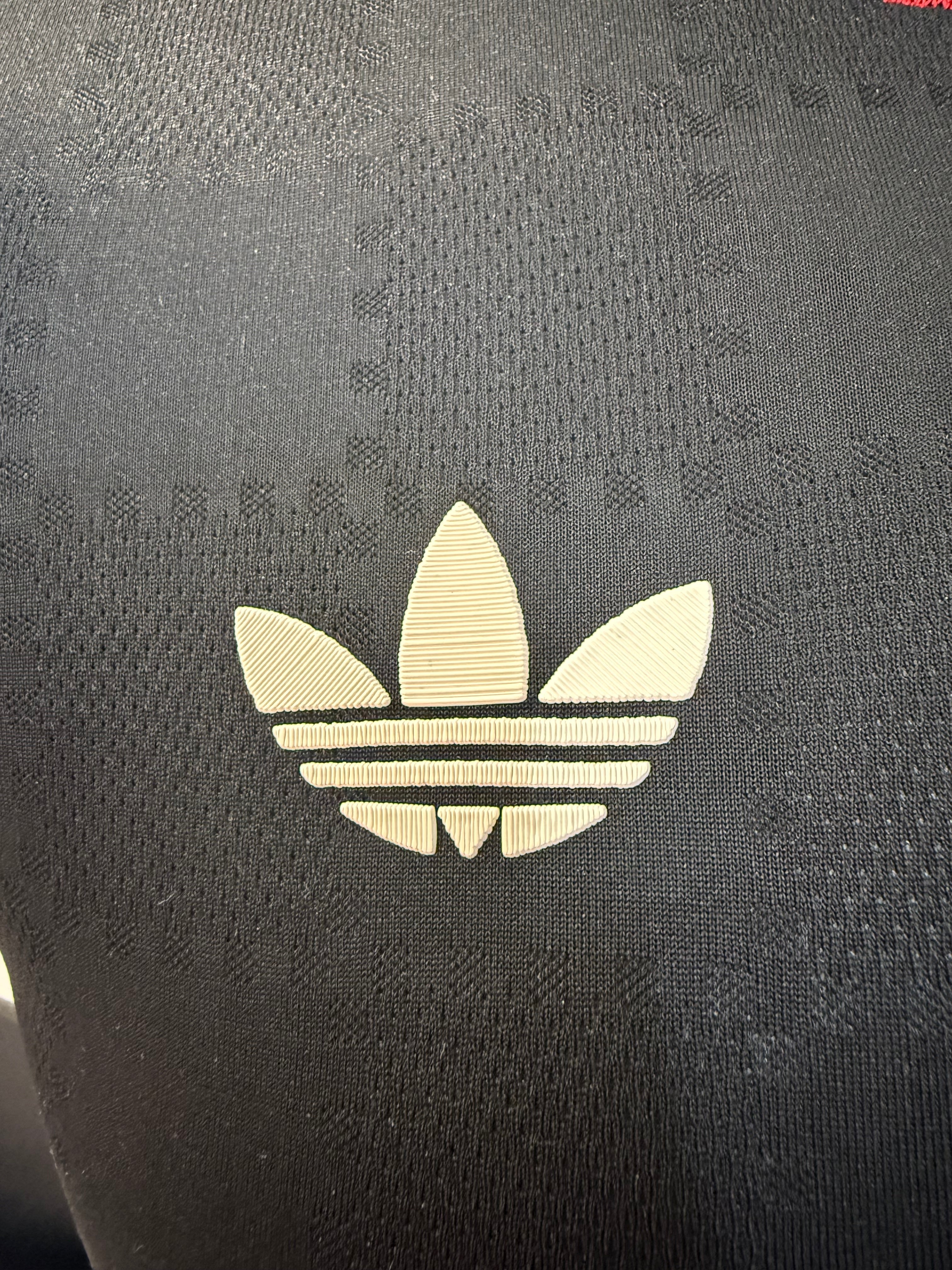 Bayern Múnich 2025/2026 Edición Champions League