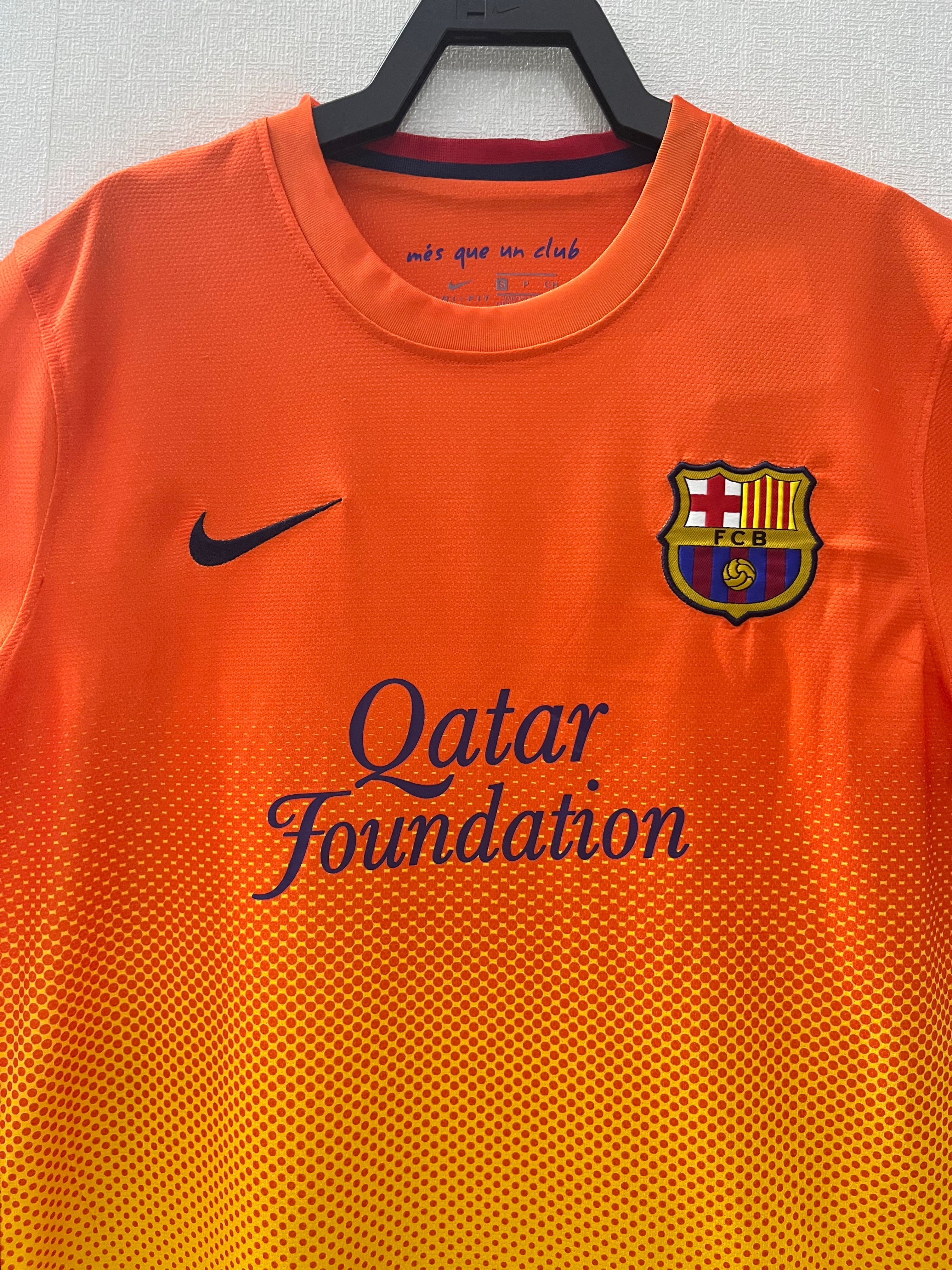 Barcelona Retro 2012/2013 Visitante