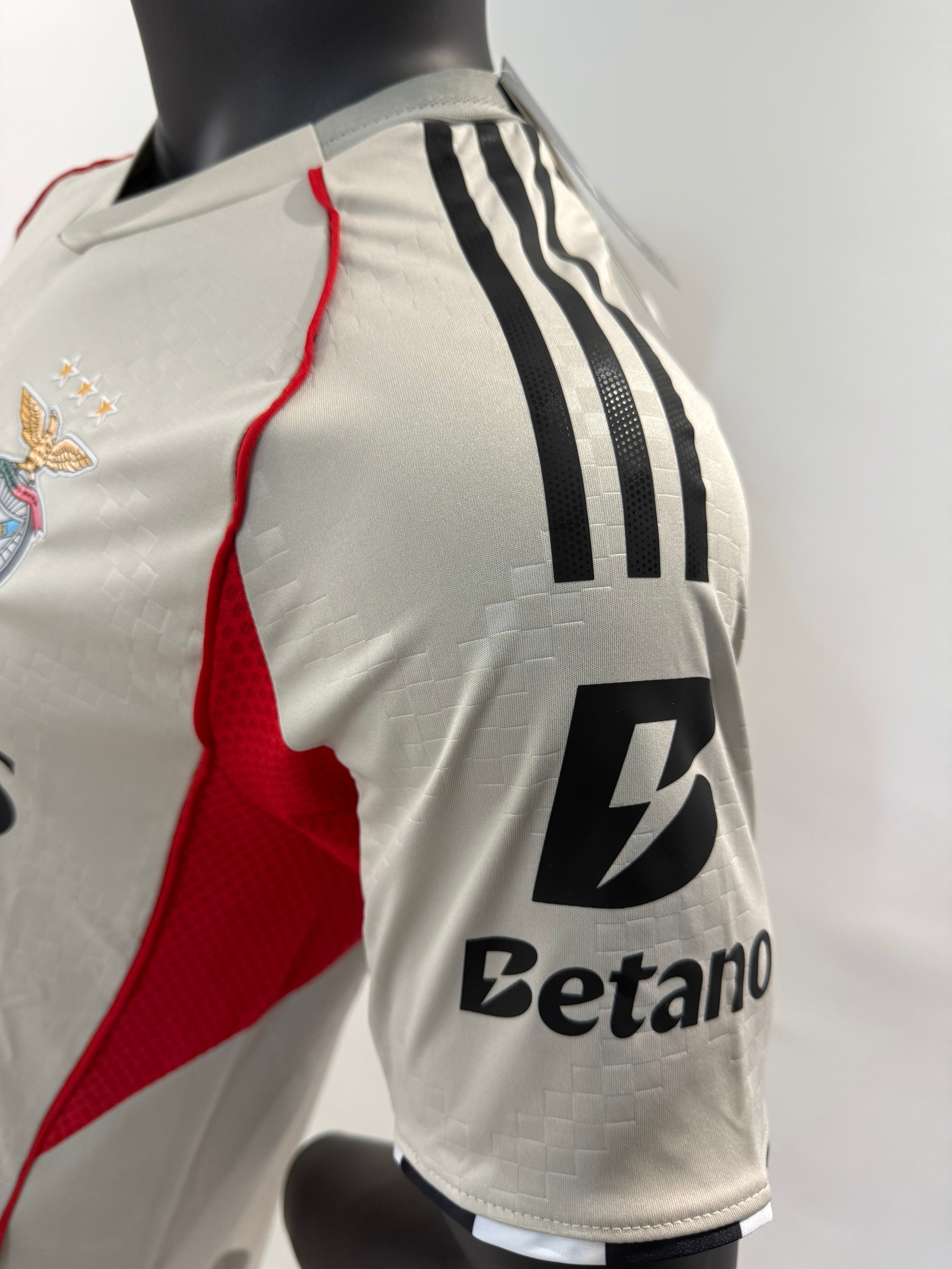 Benfica 2025/2026 Tercera Equipación