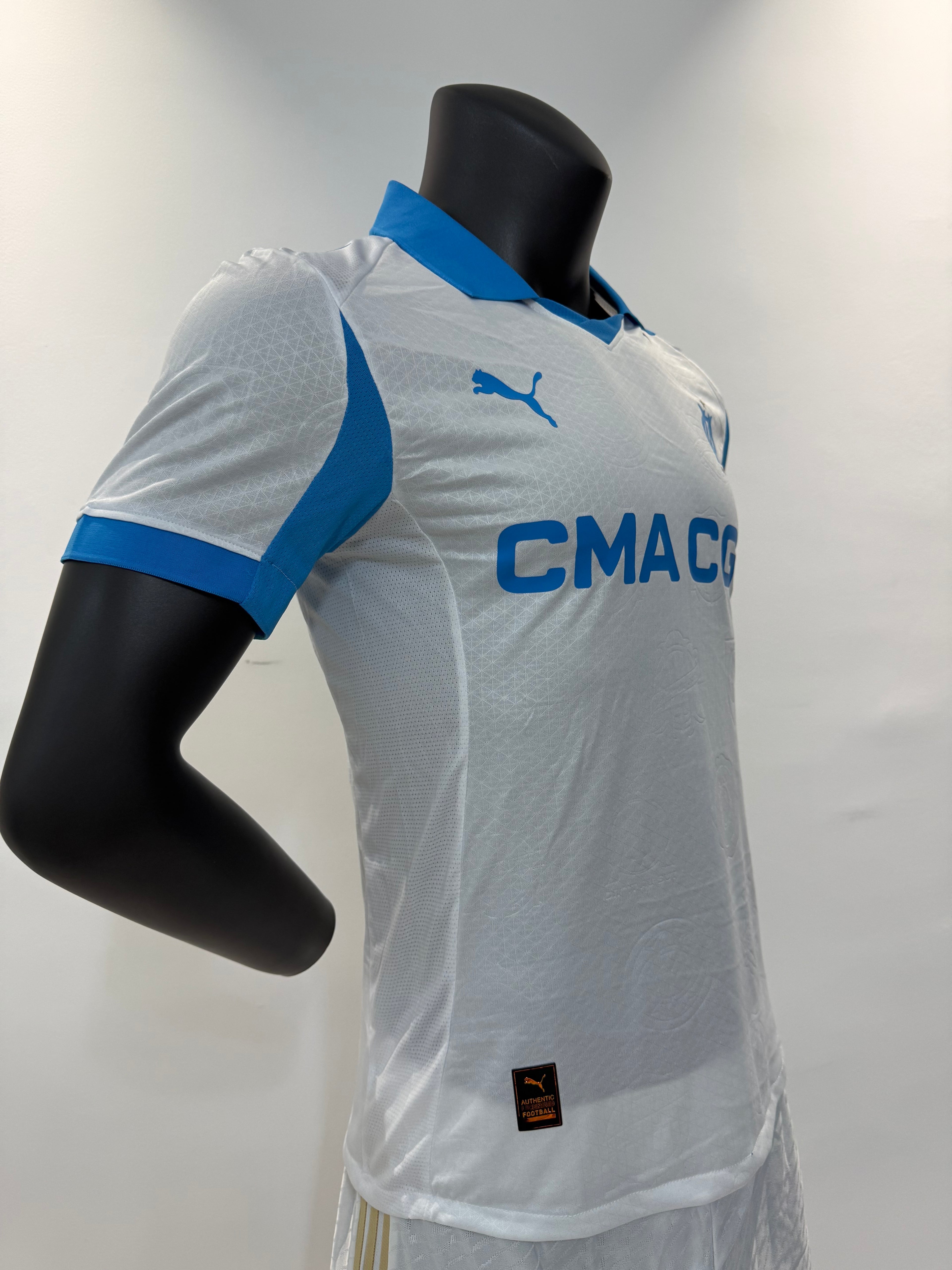 Olympique de Marsella 2025/2026 Local