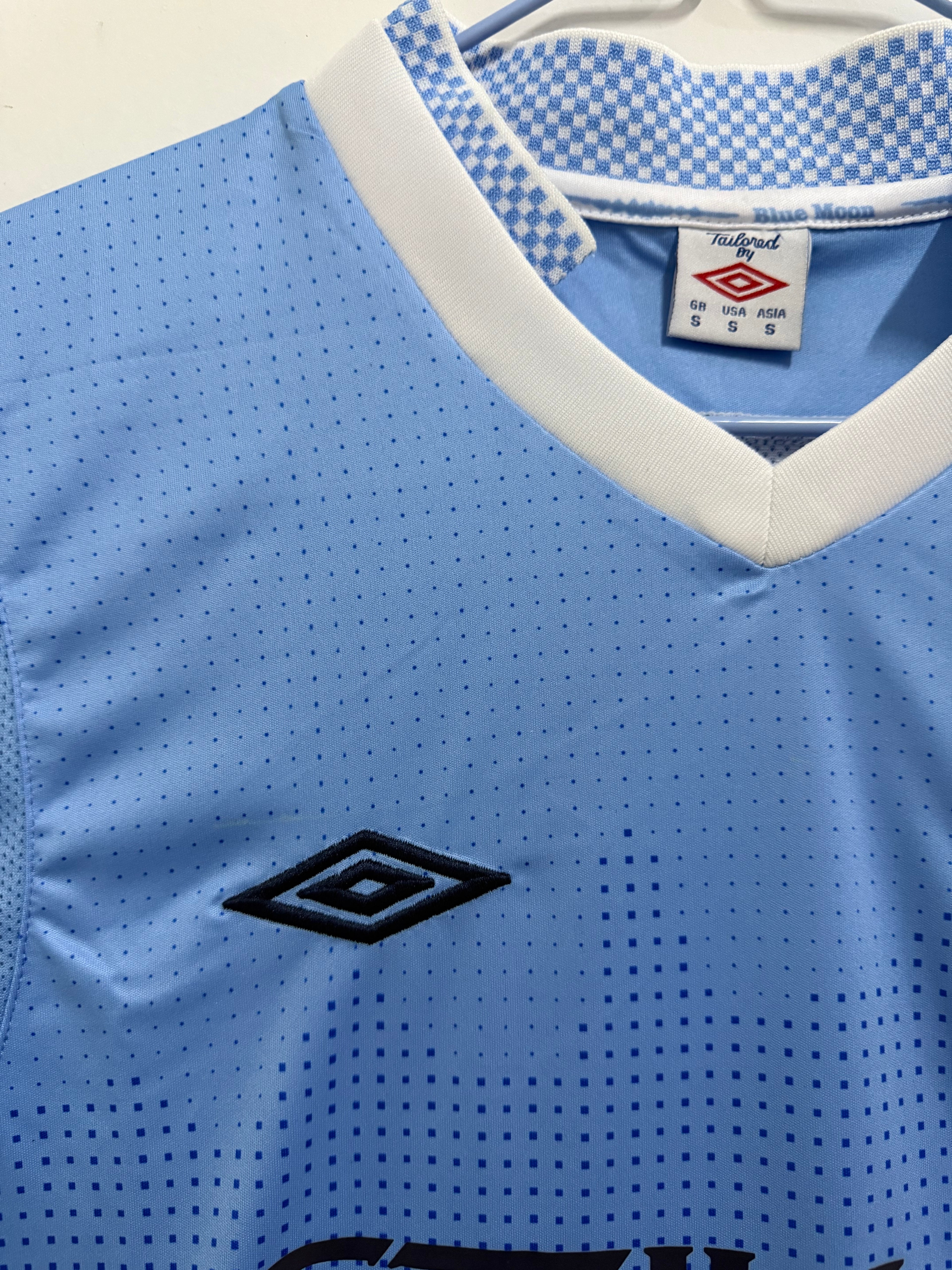 Manchester City Retro 2011/2012 Local