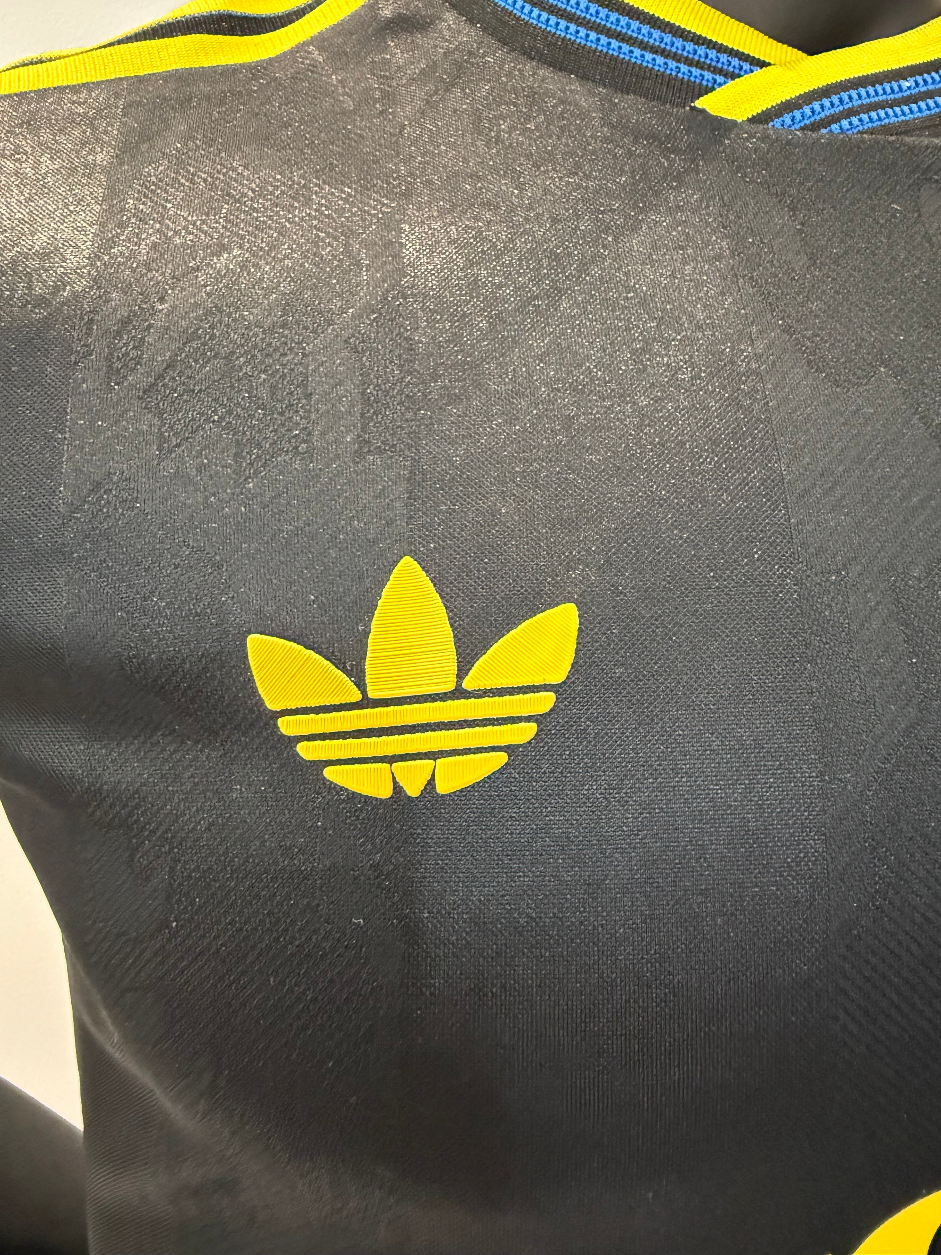 Manchester United 2025/2026 Tercera Equipación