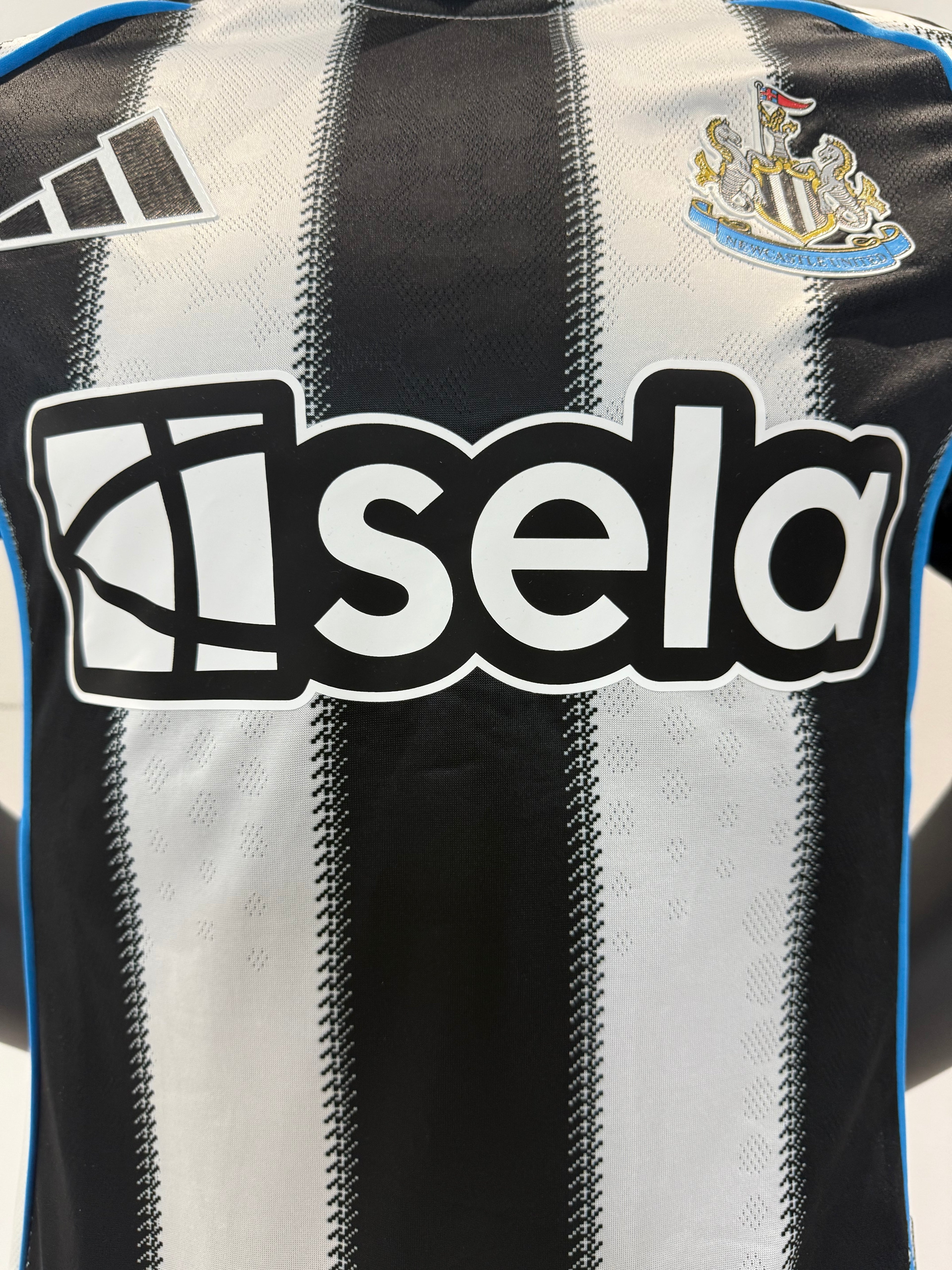 Newcastle United 2025/2026 Local