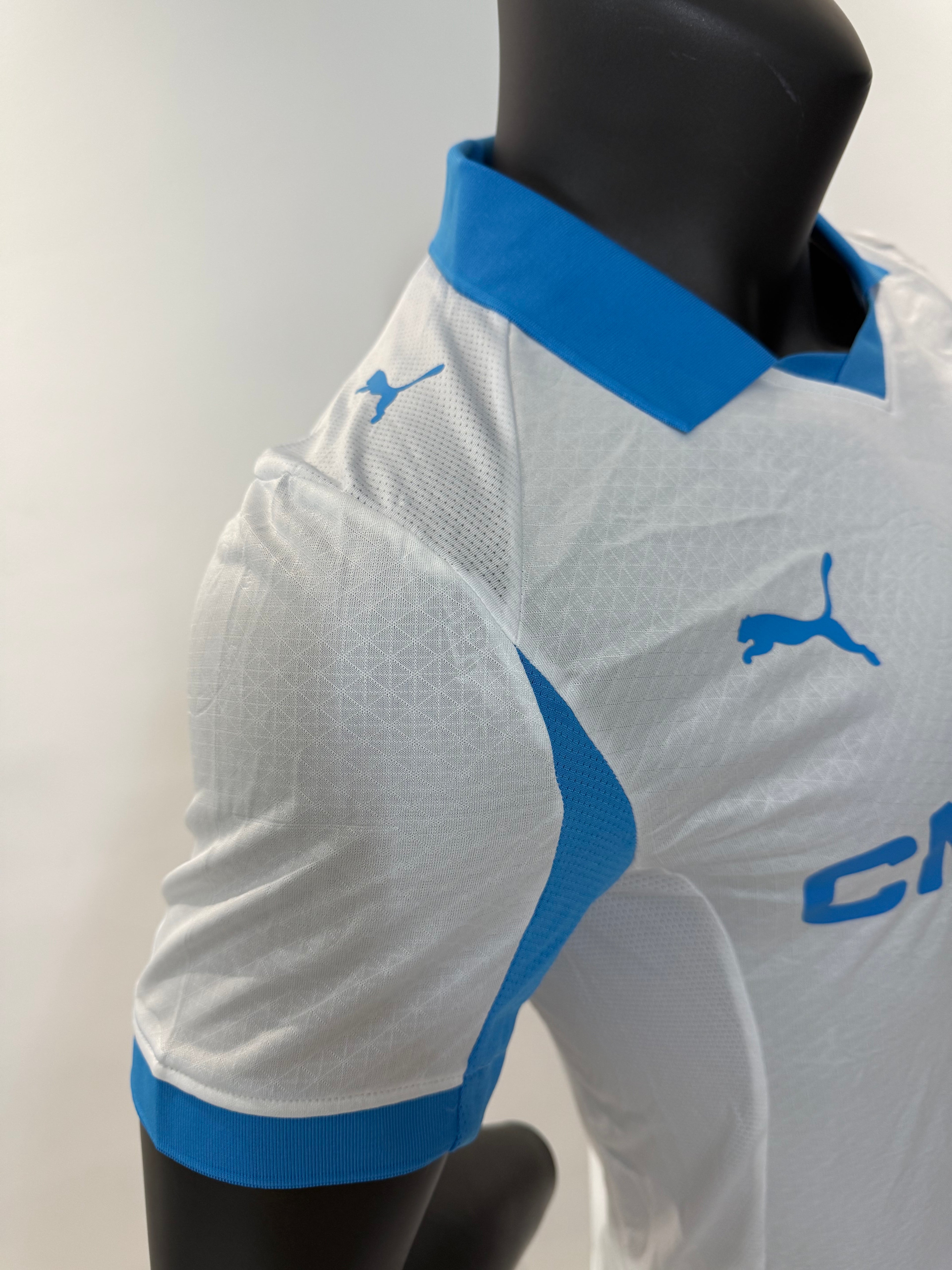 Olympique de Marsella 2025/2026 Local