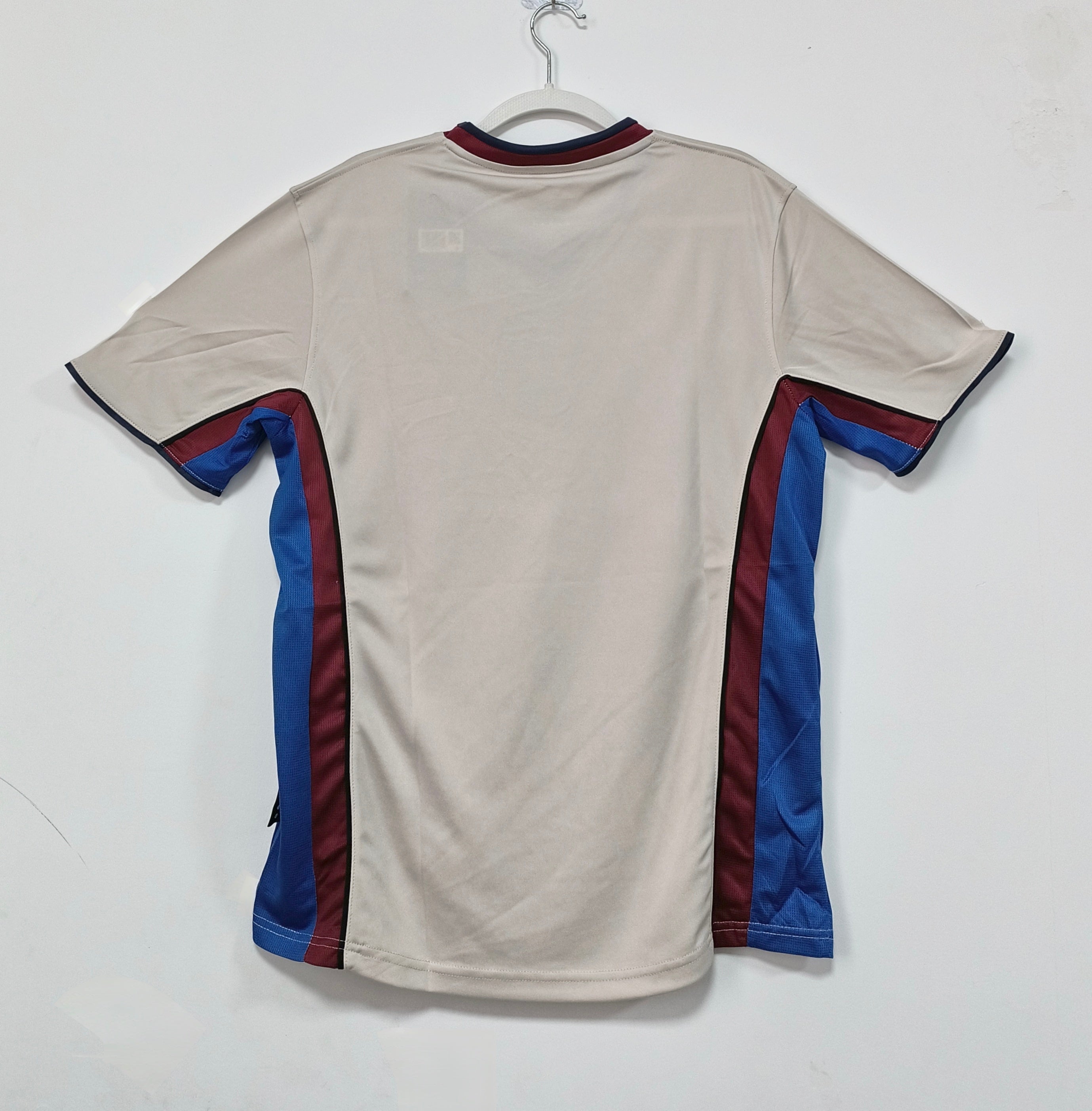 Barcelona Retro 1998/1999 Visitante