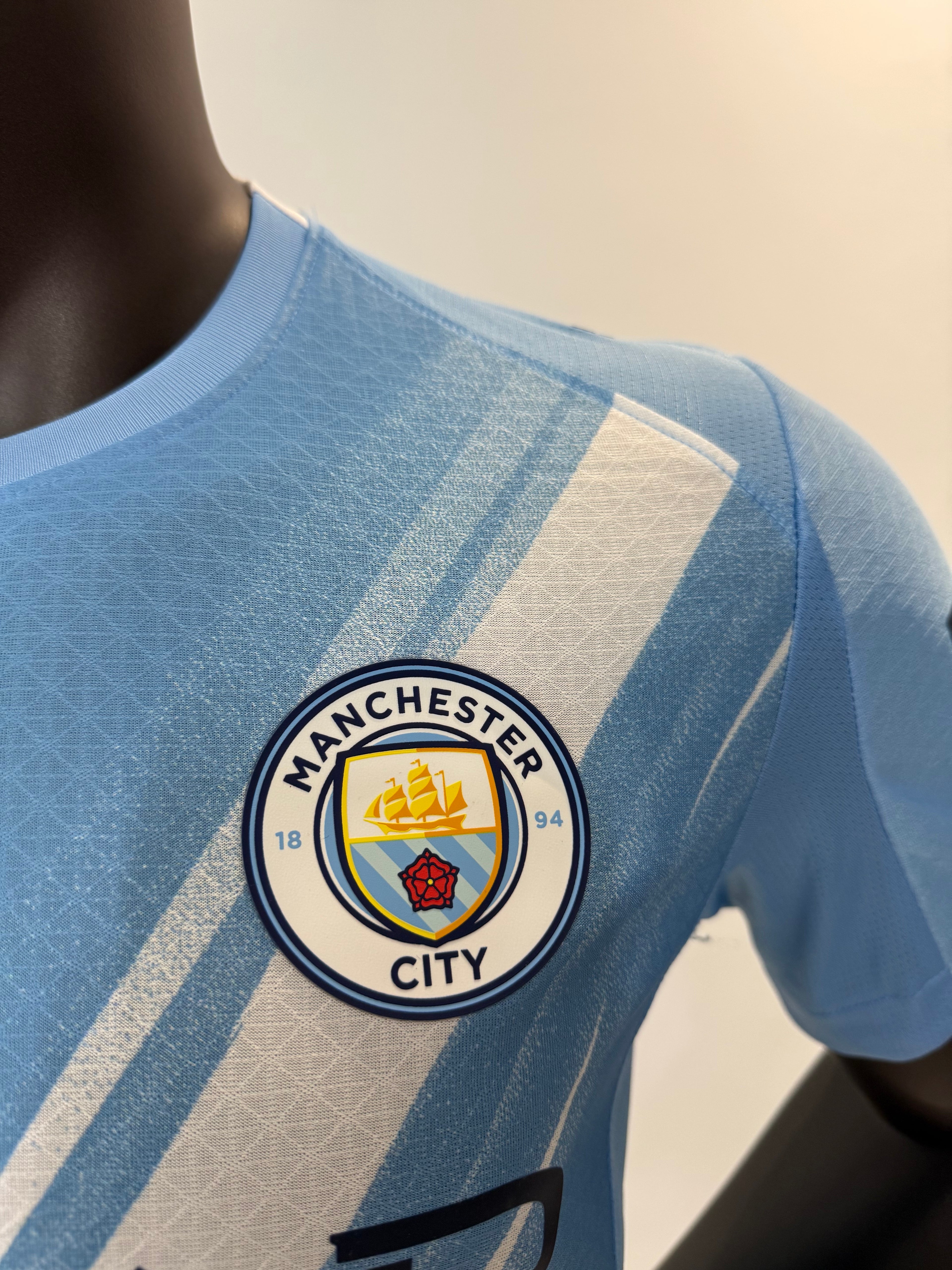 Manchester City 2025/2026 Local