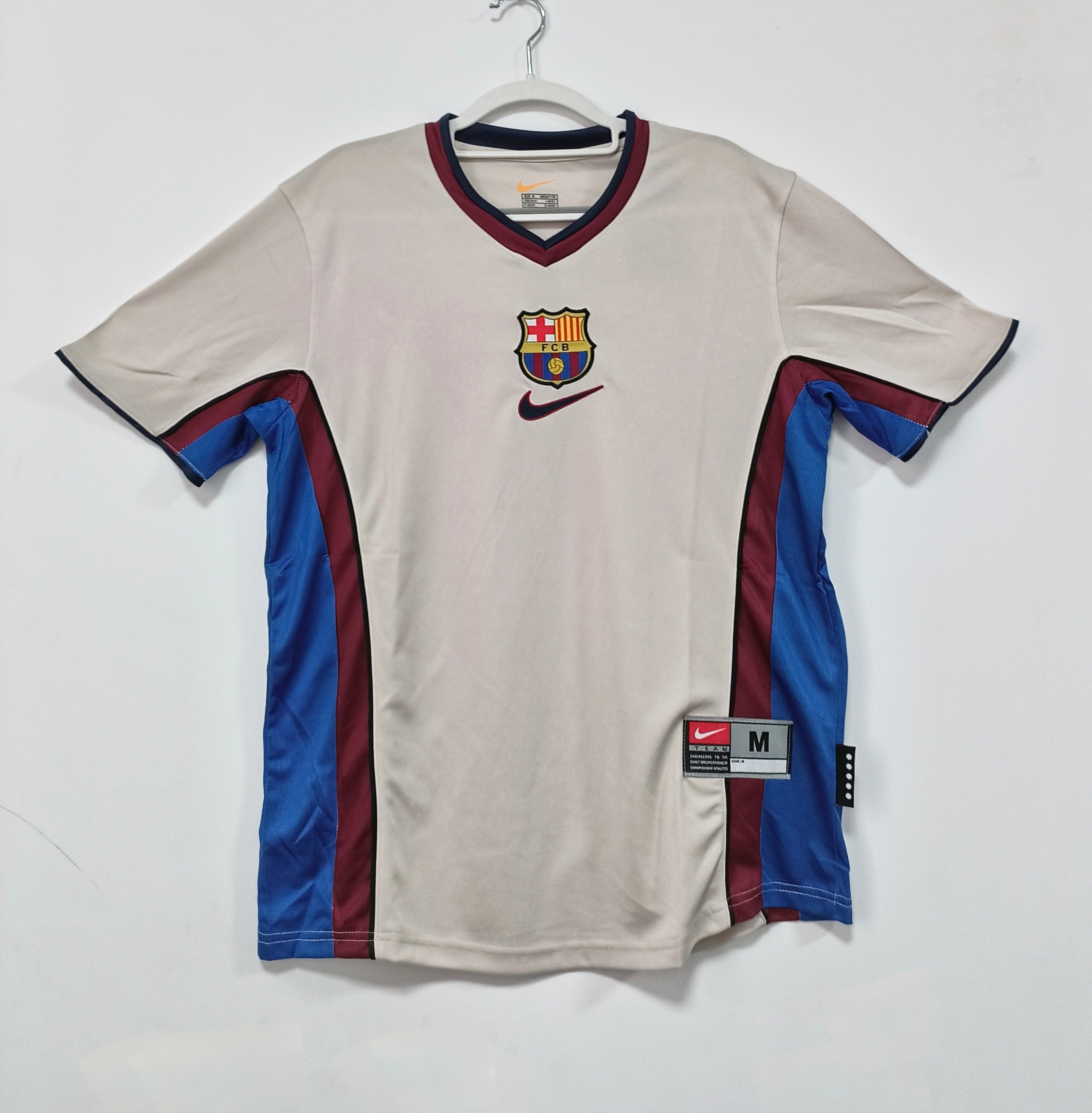Barcelona Retro 1998/1999 Visitante