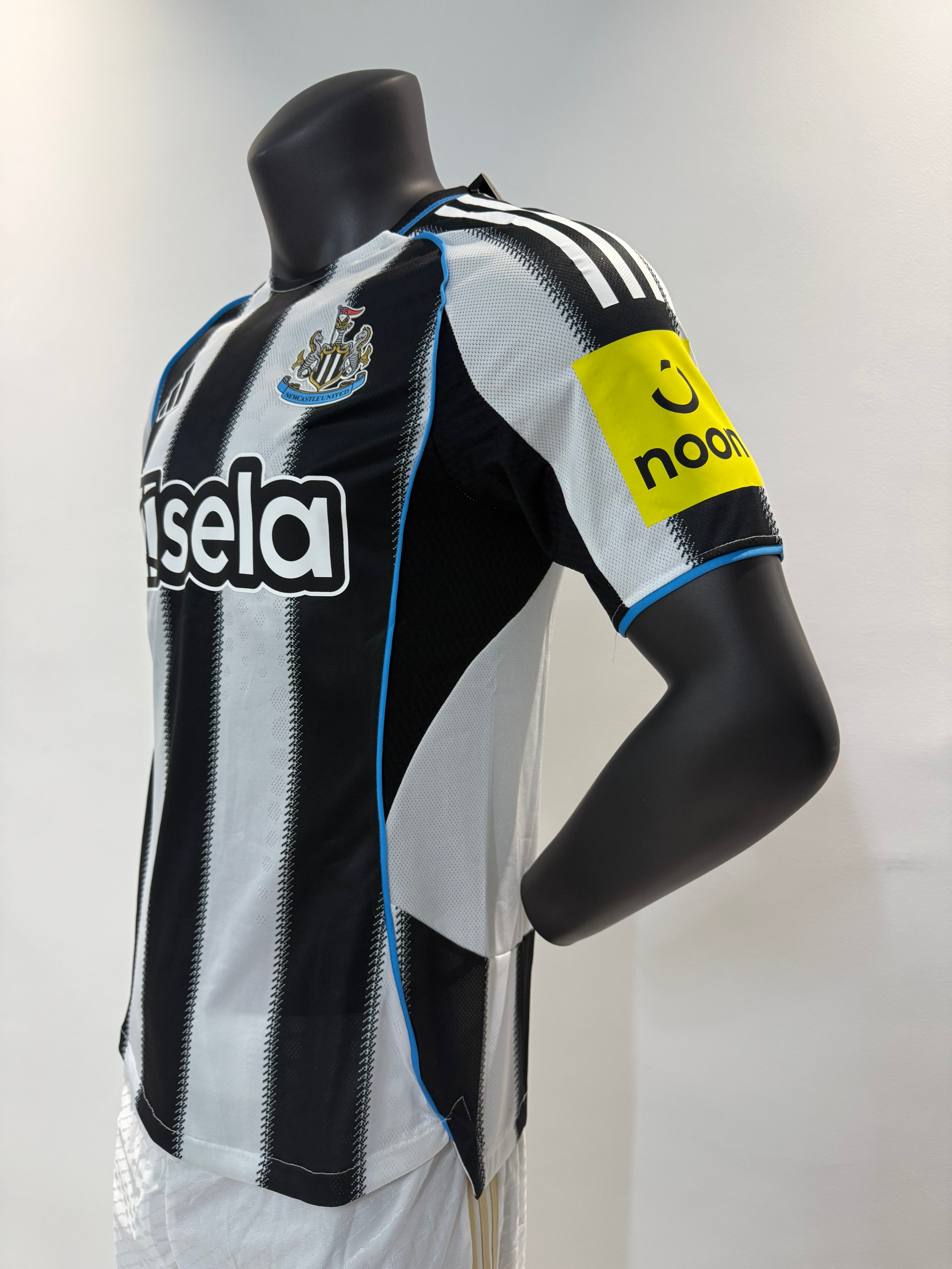 Newcastle United 2025/2026 Local