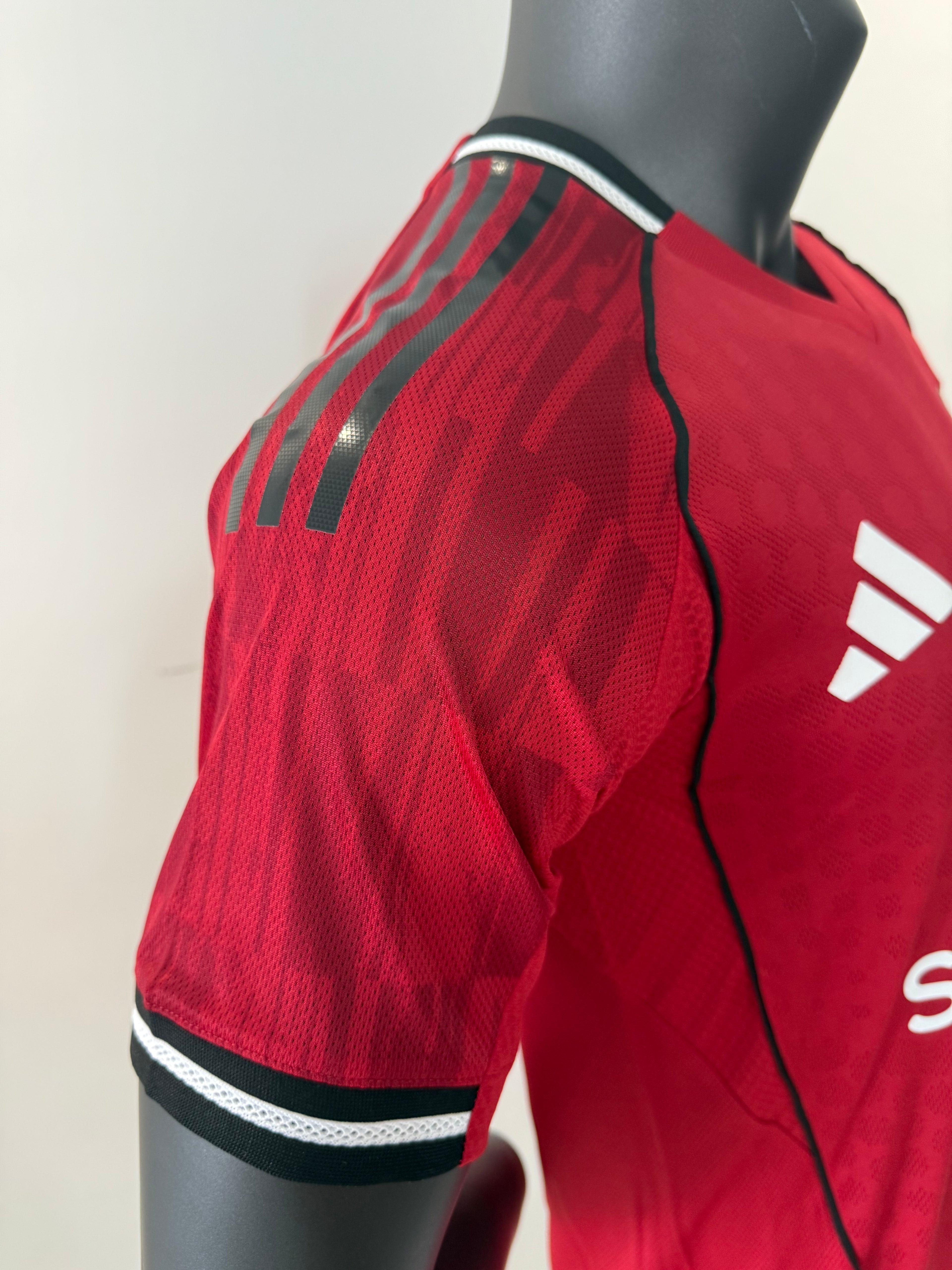 Manchester United 2025/2026 Local