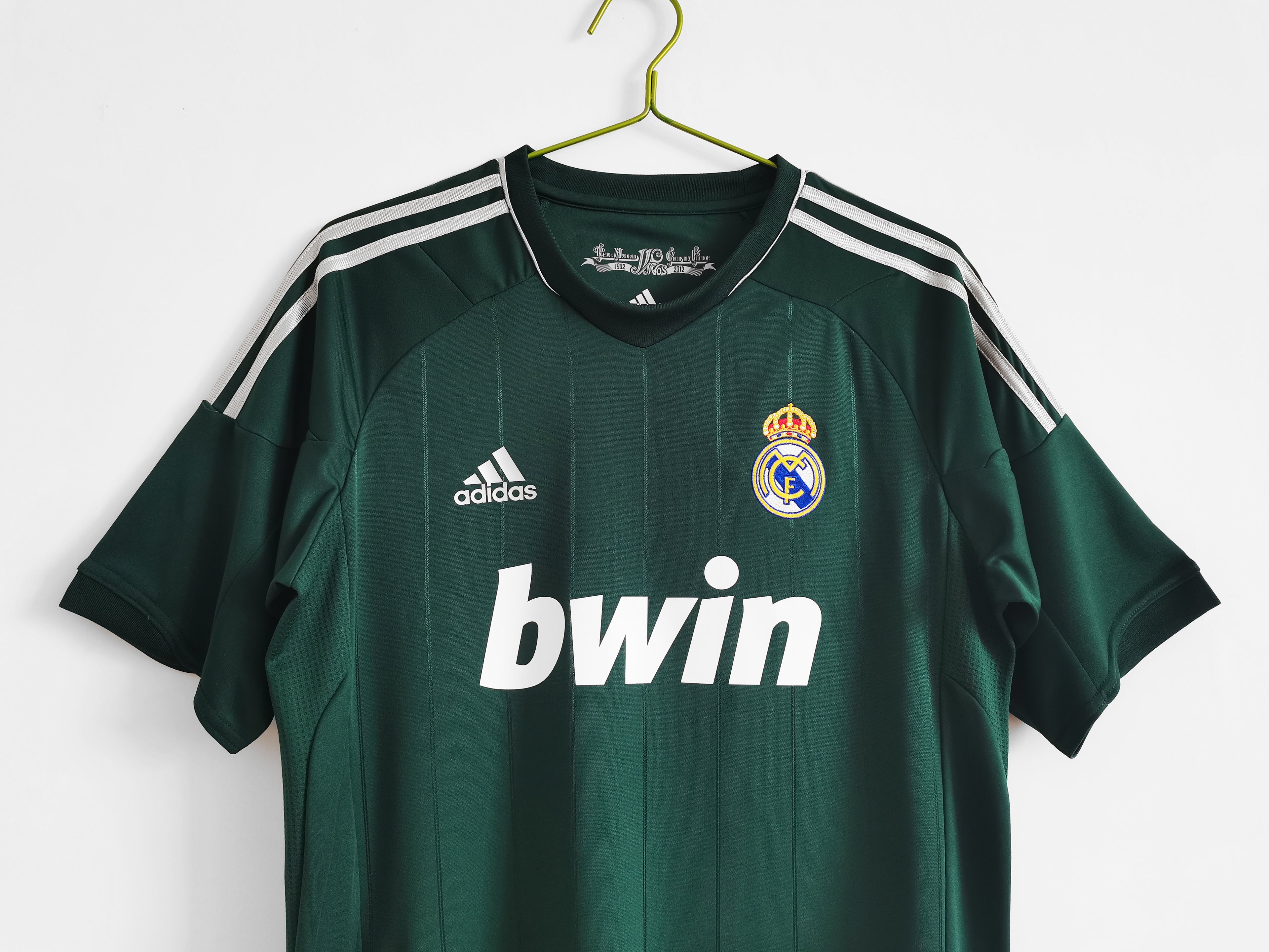 Real Madrid Retro 2012/2013 Tercera Equipación