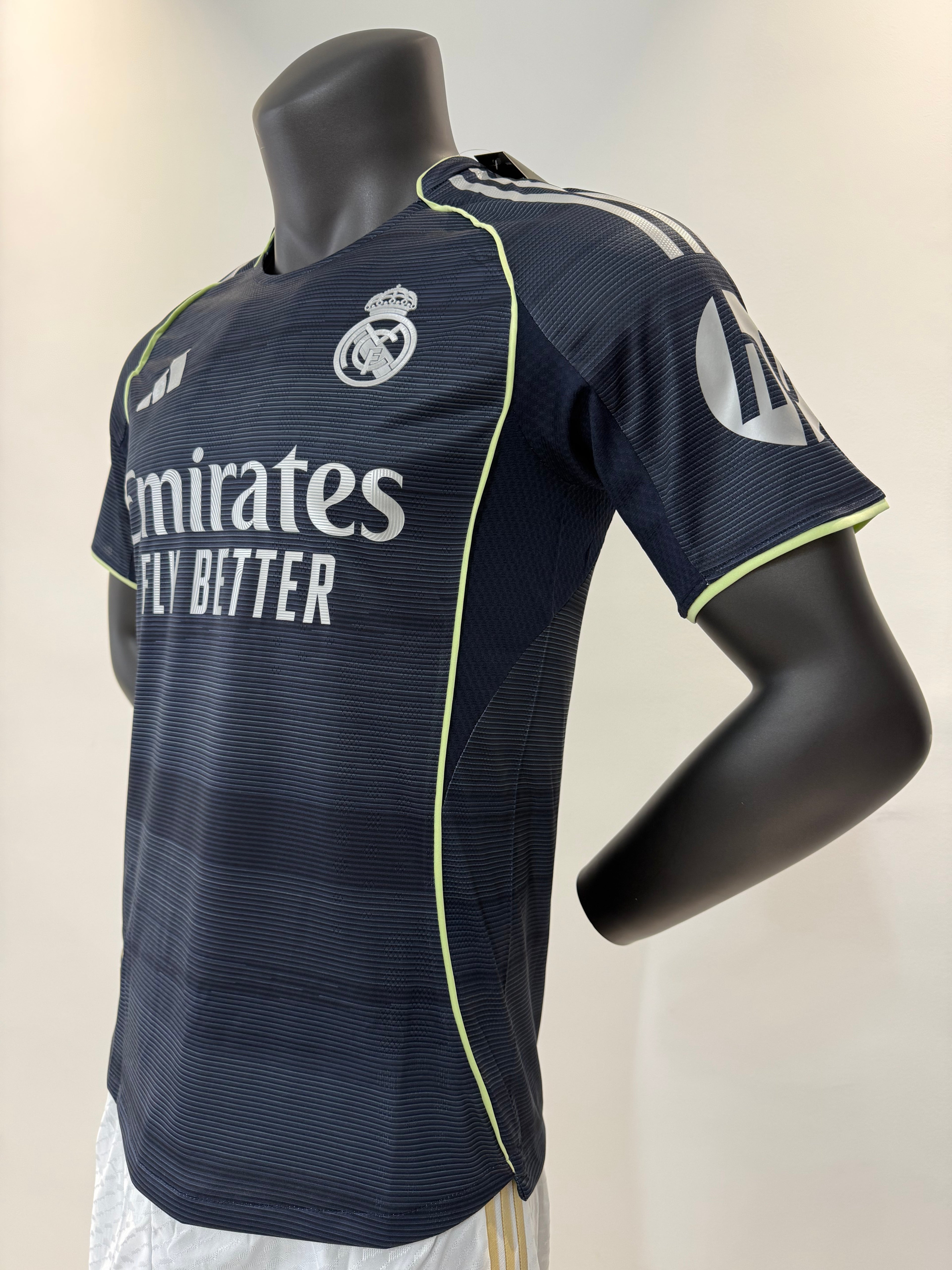 Real Madrid 2025/2026 Visitante