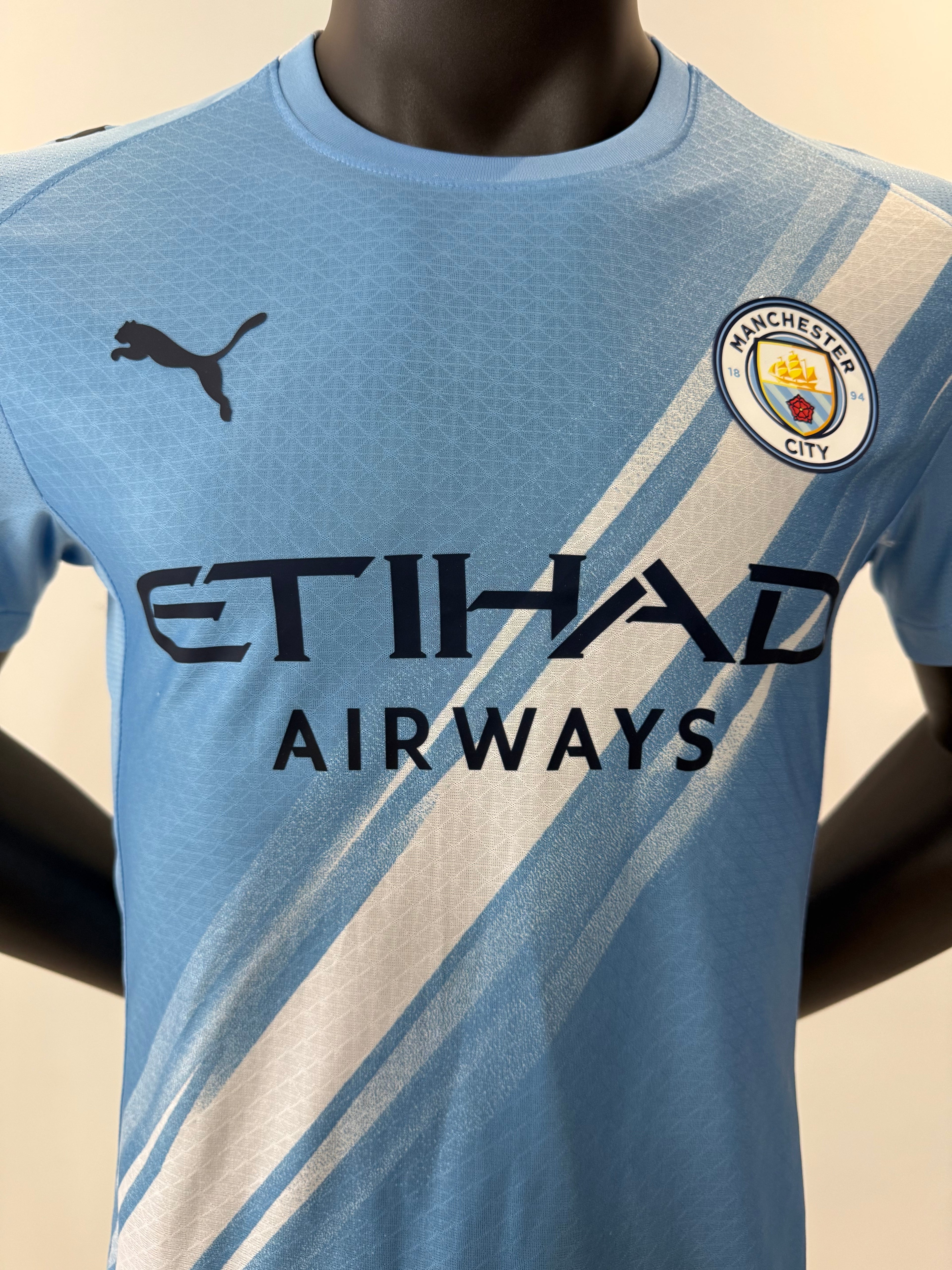 Manchester City 2025/2026 Local