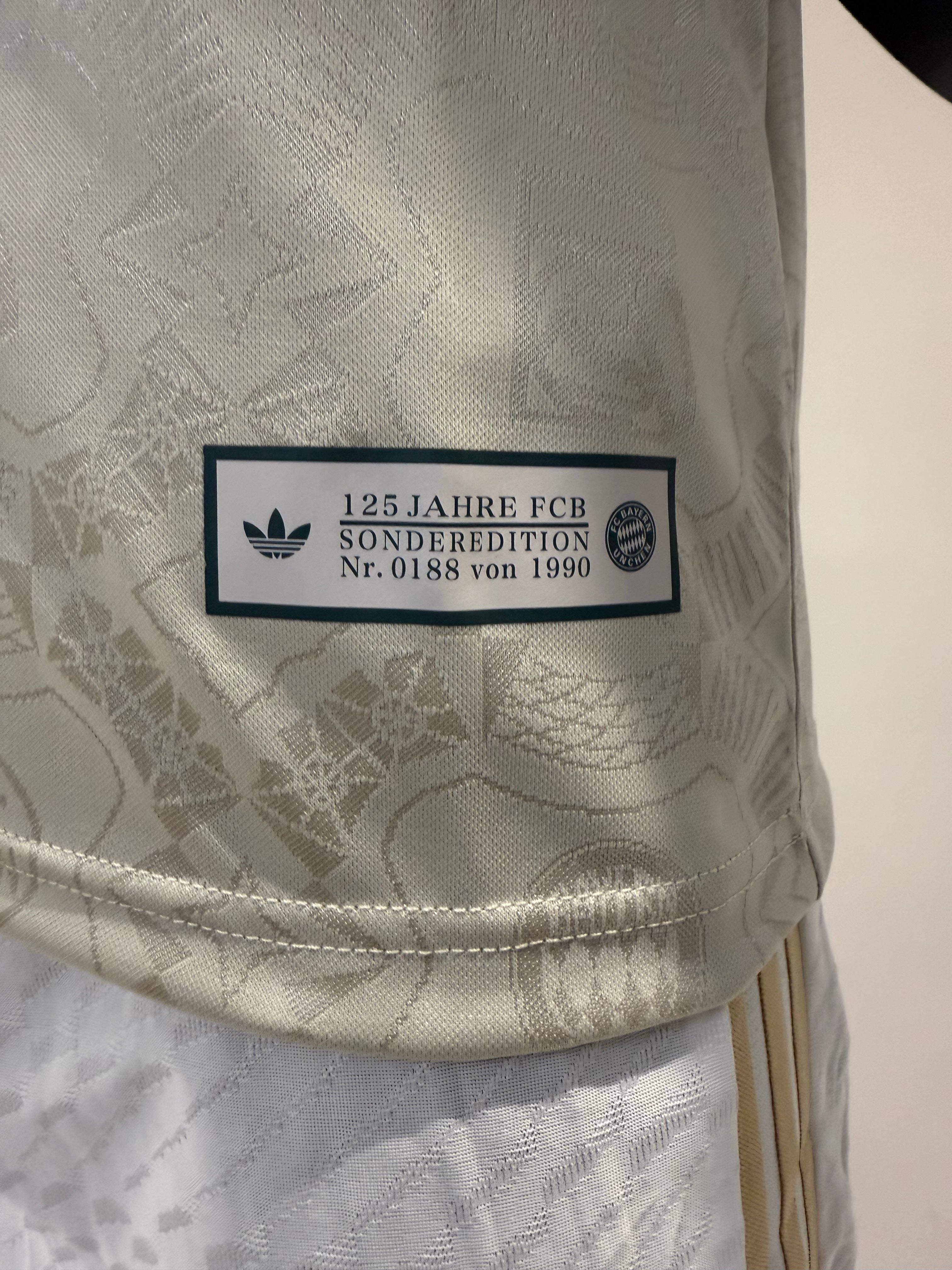 Bayern Múnich 2025/2026 Edición Oktoberfest