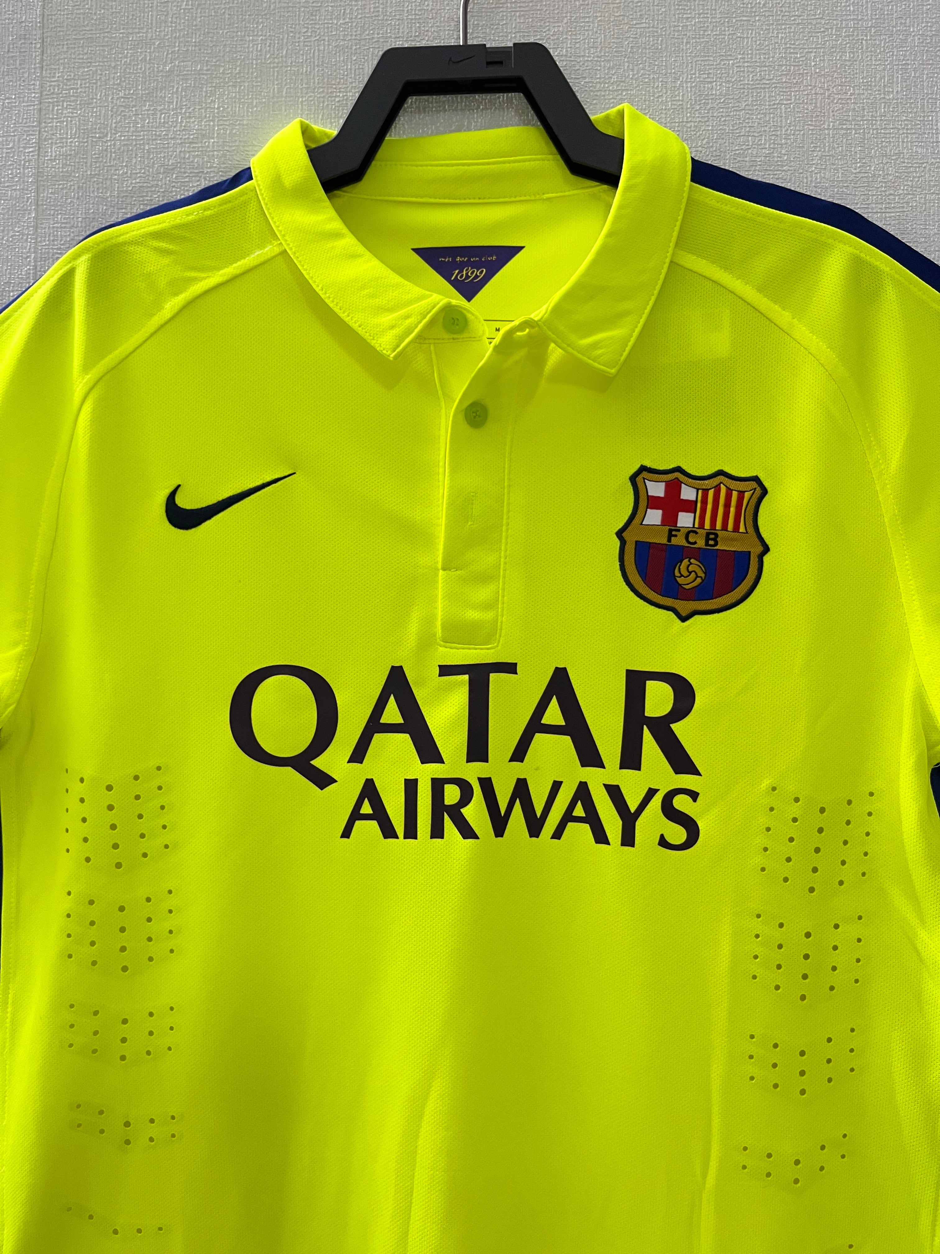 Barcelona Retro 2014/2015 Tercera Equipación