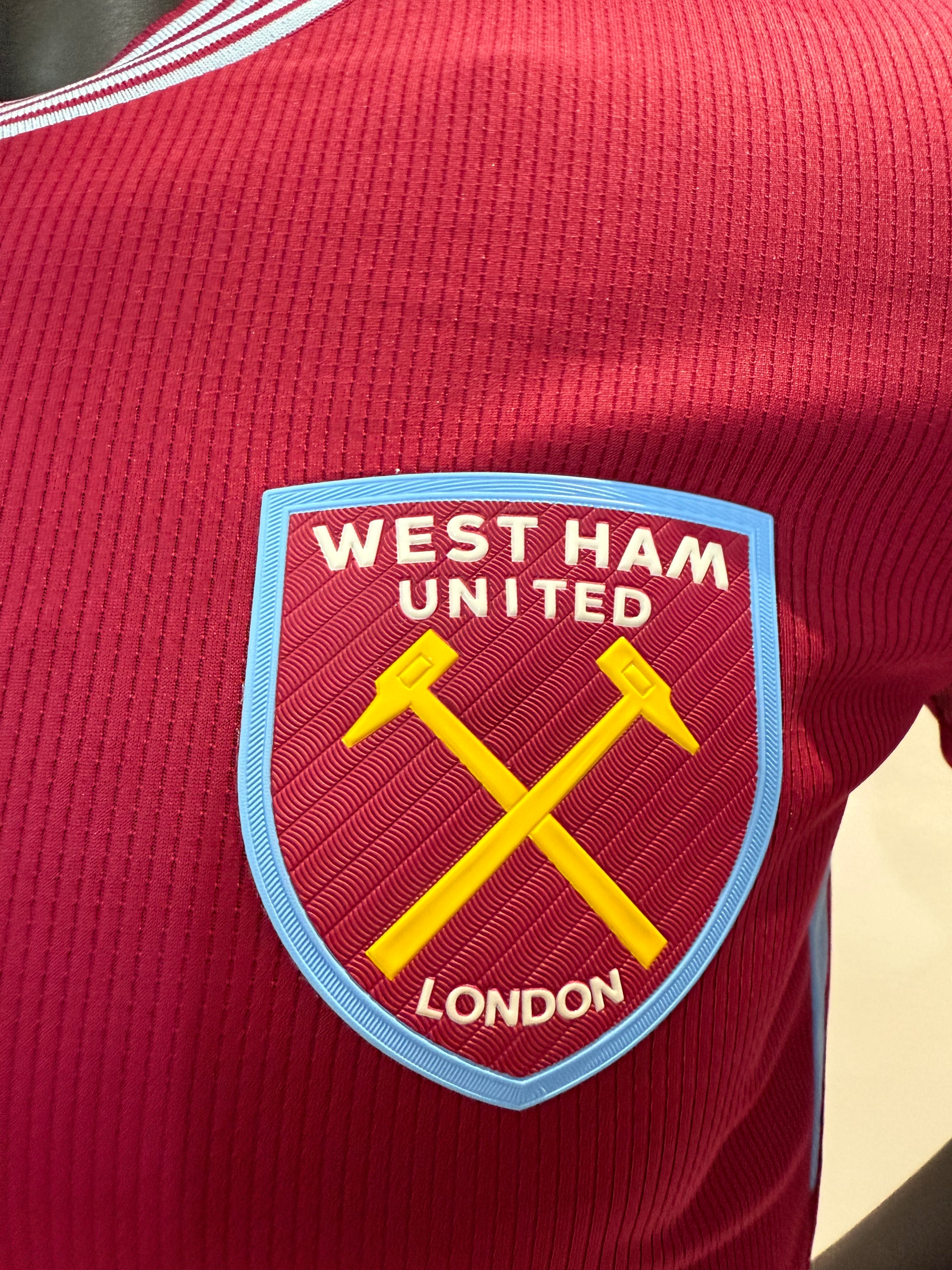 West Ham 2025/2026 Local