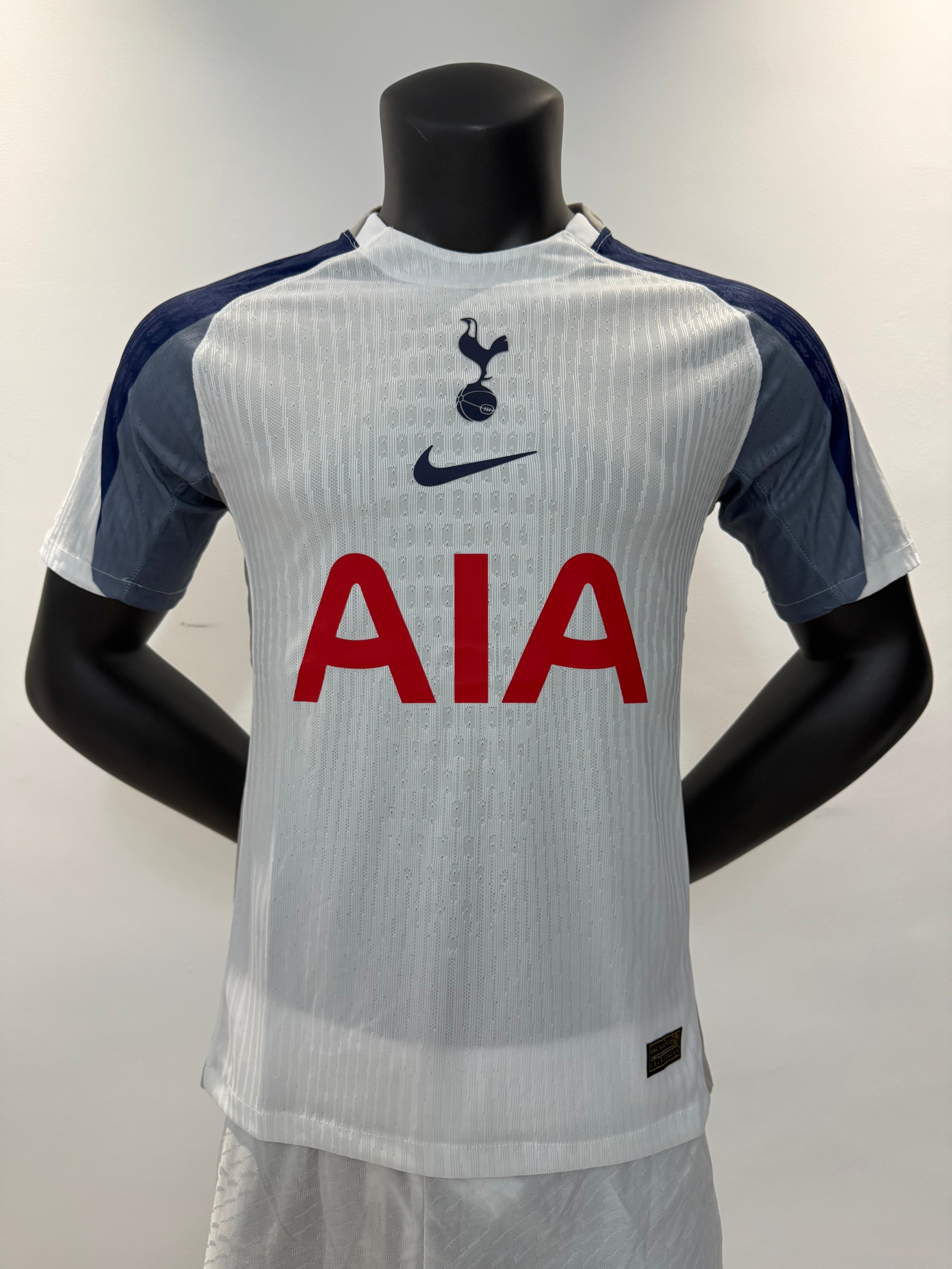 Tottenham 2025/2026 Local