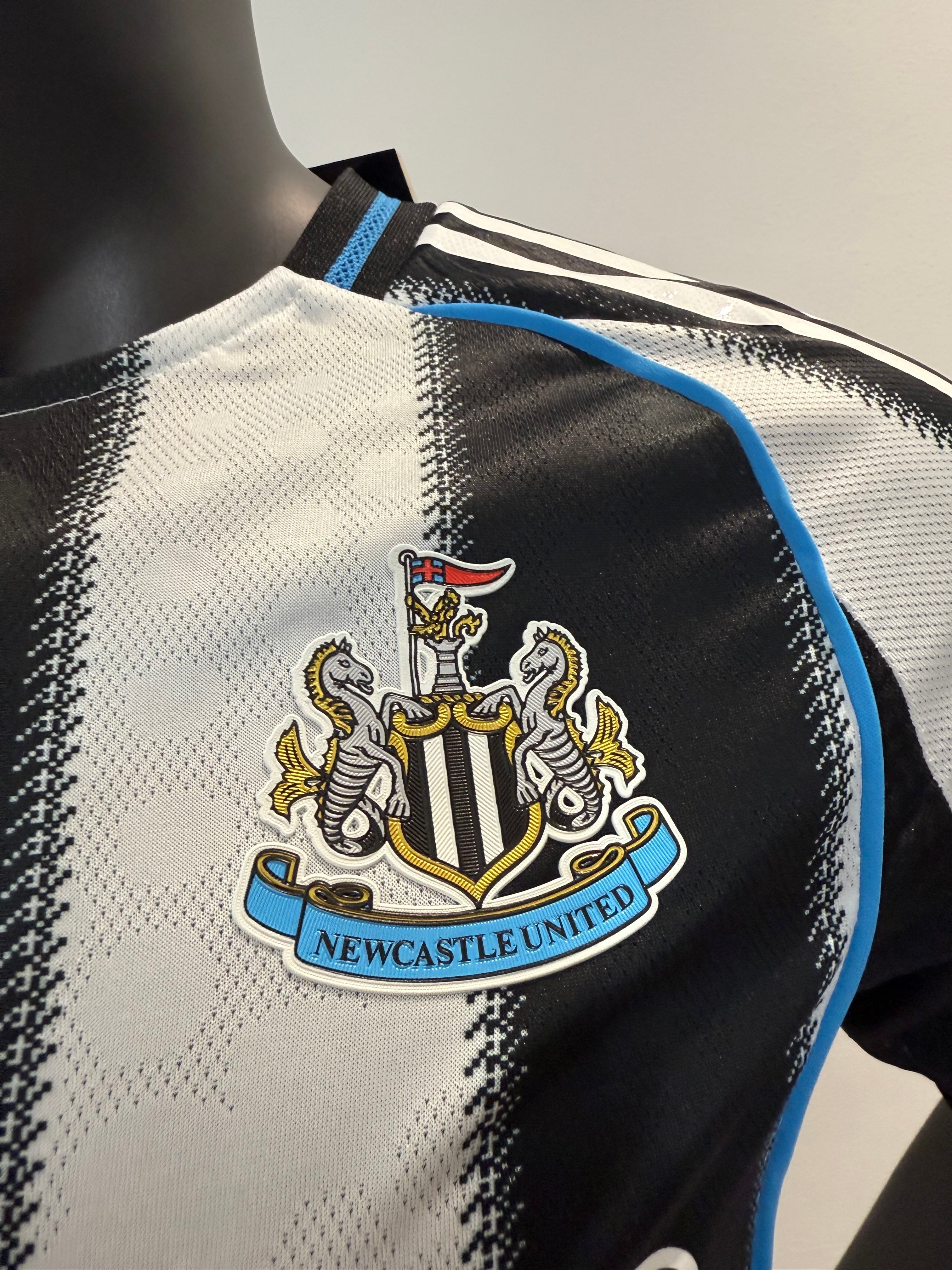 Newcastle United 2025/2026 Local