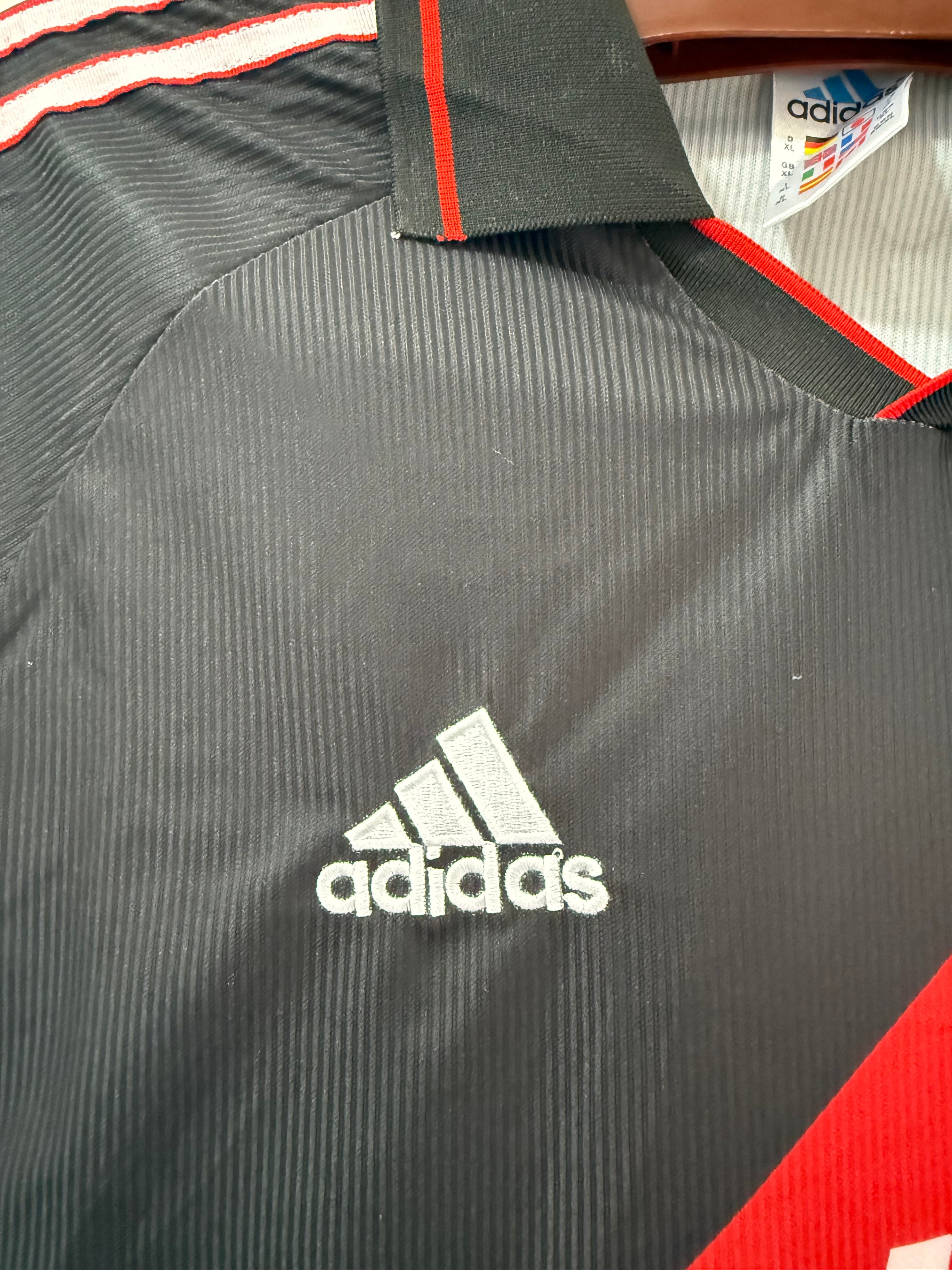 River Plate Retro 2000/2001 Tercera Equipación