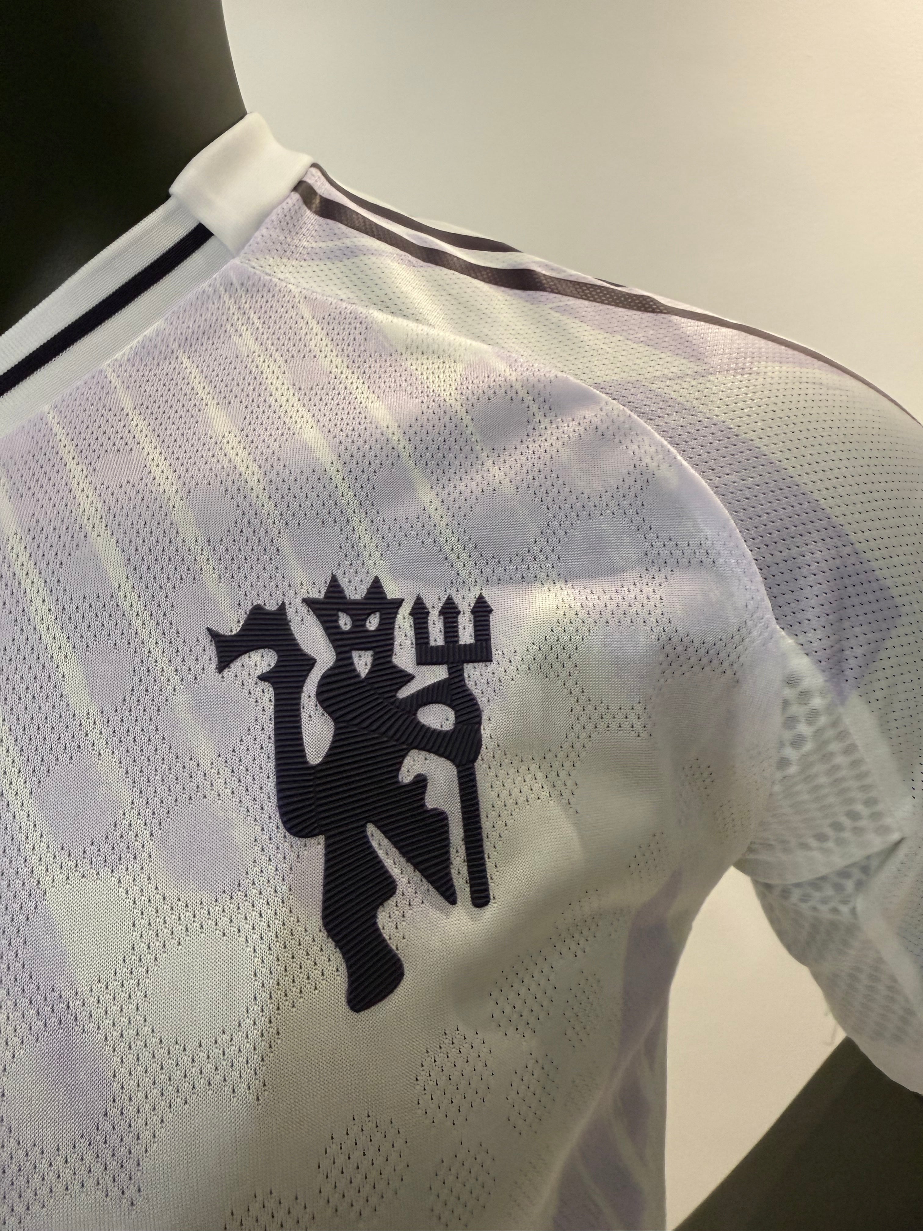 Manchester United 2025/2026 Visitante