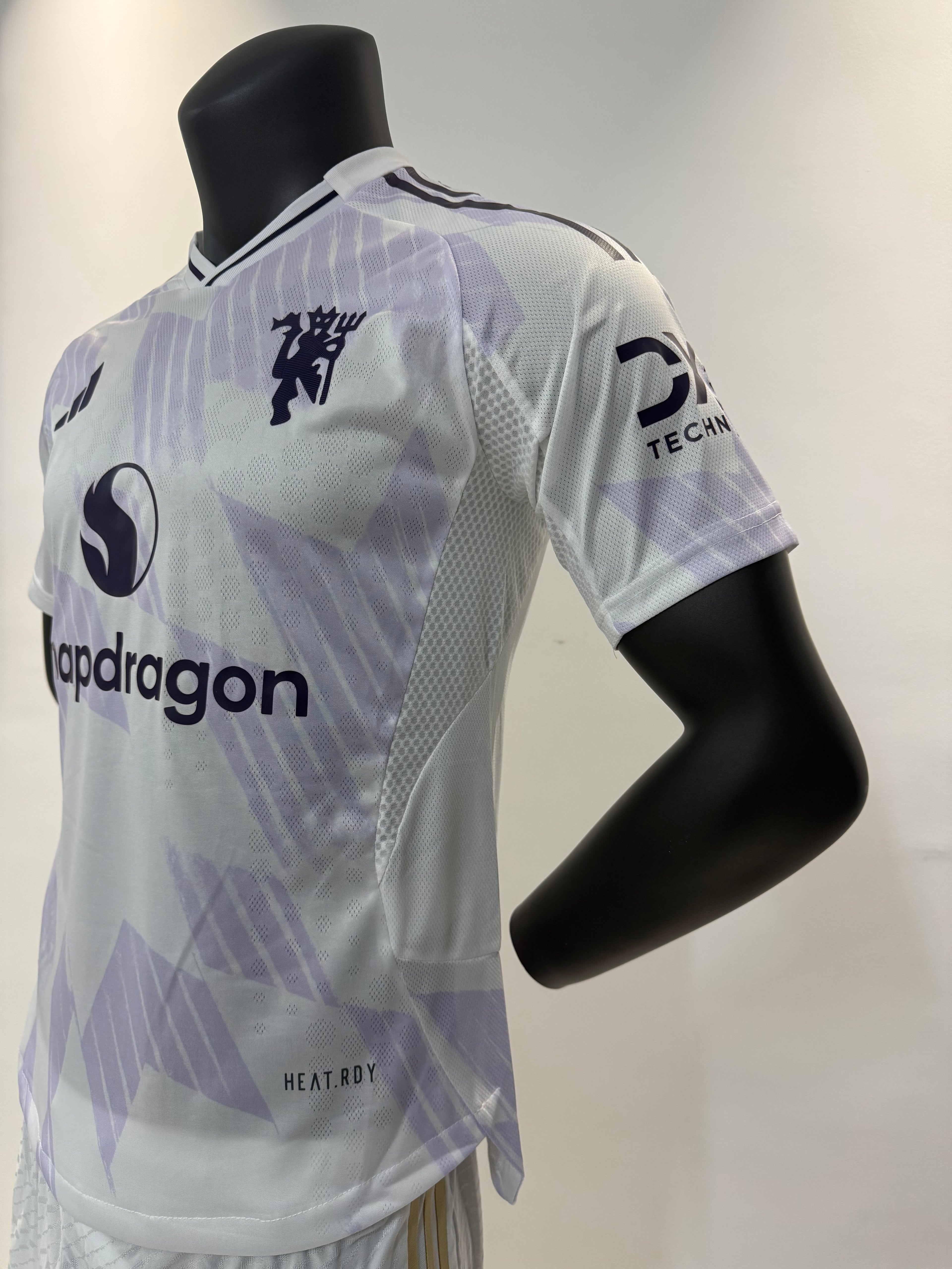 Manchester United 2025/2026 Visitante