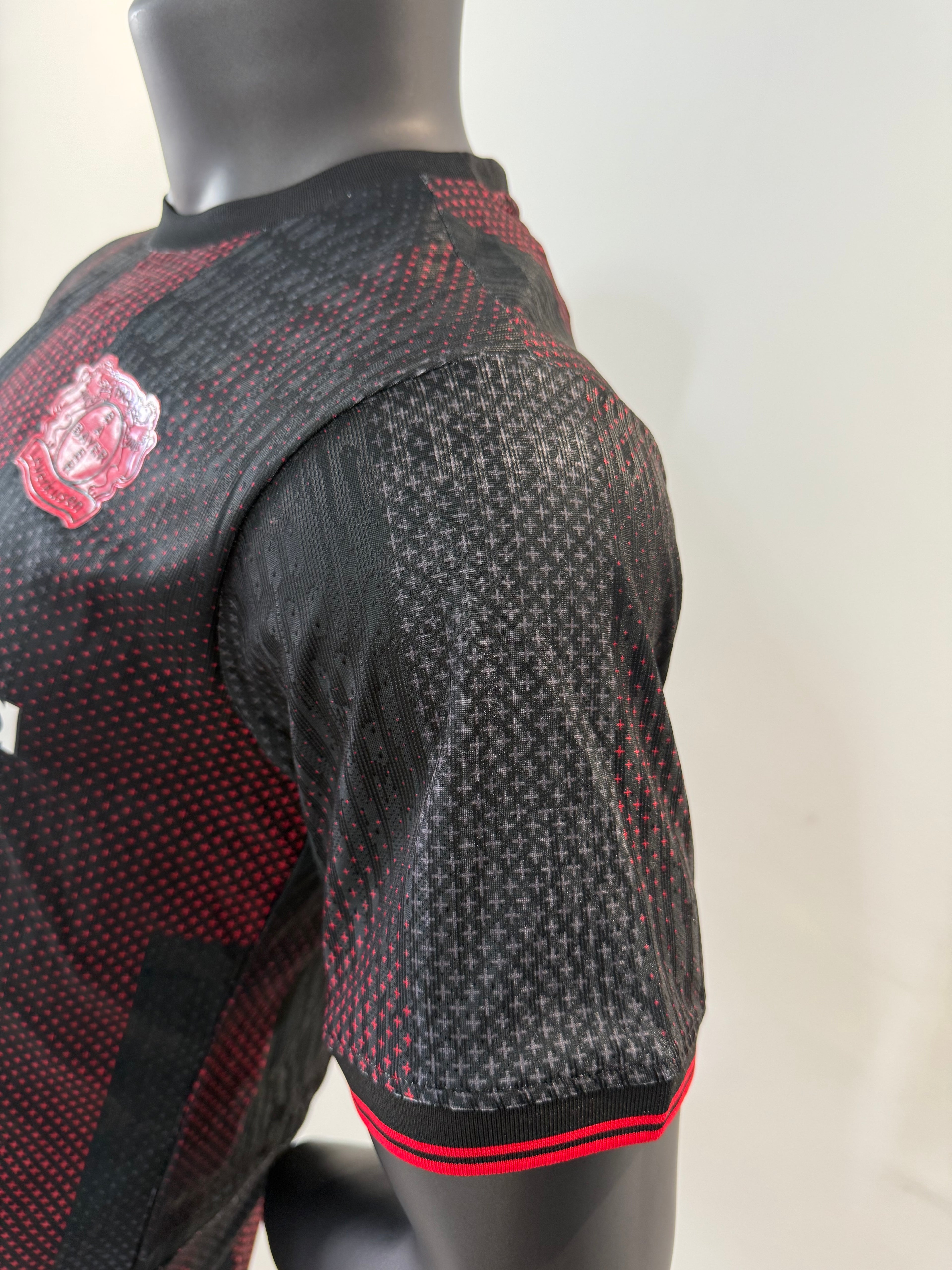 Bayer Leverkusen 2025/2026 Local