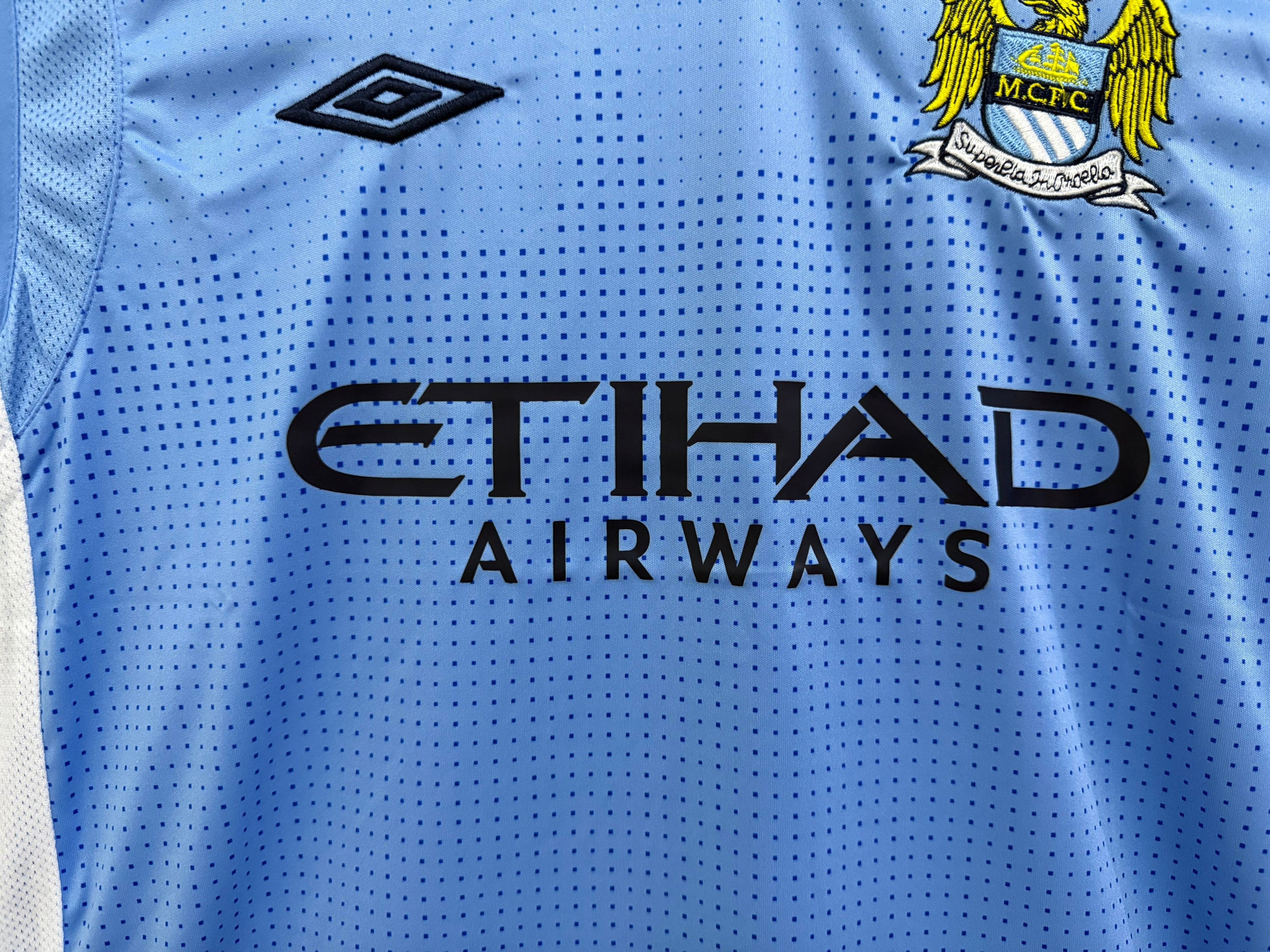 Manchester City Retro 2011/2012 Local