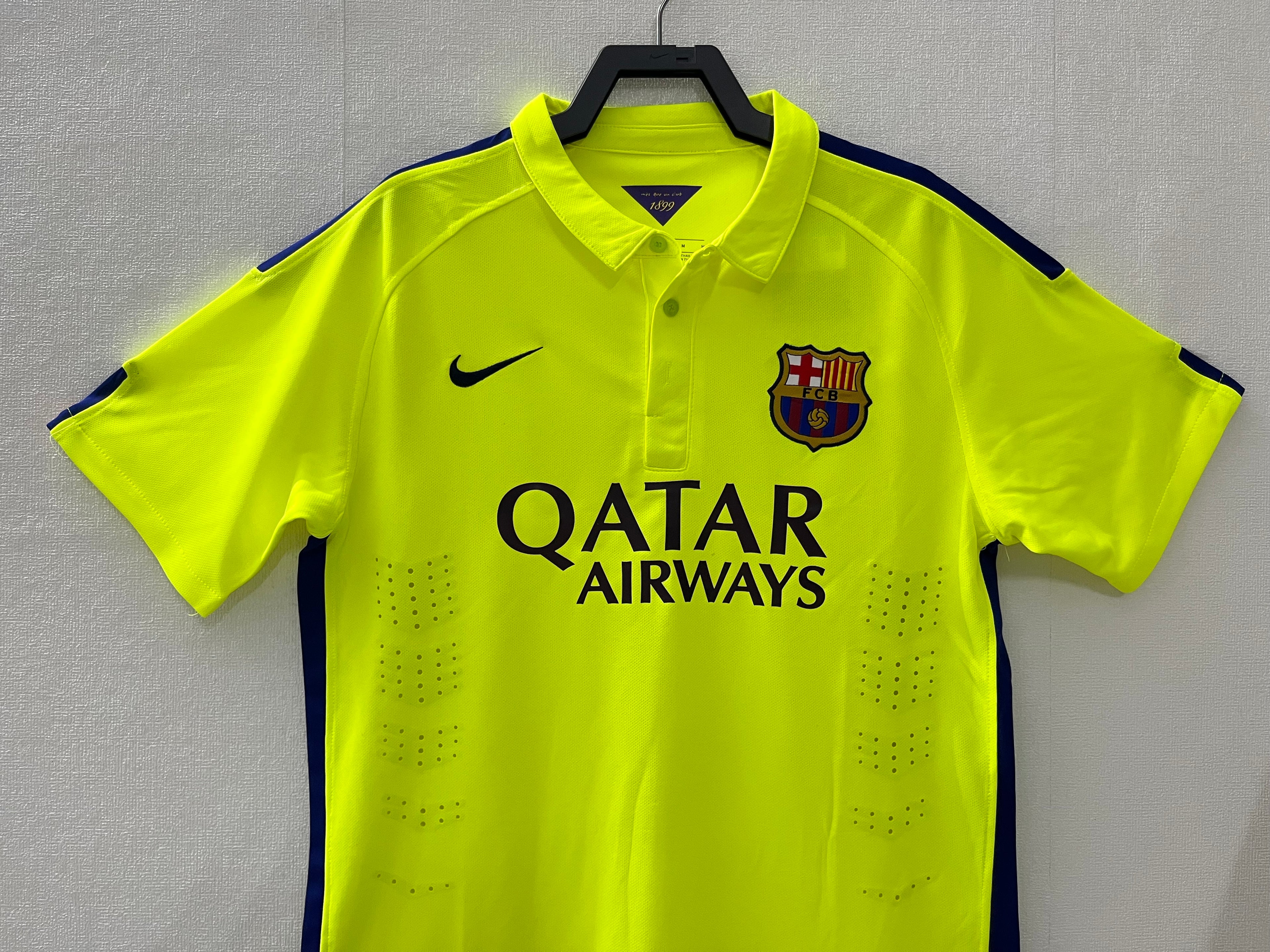 Barcelona Retro 2014/2015 Tercera Equipación