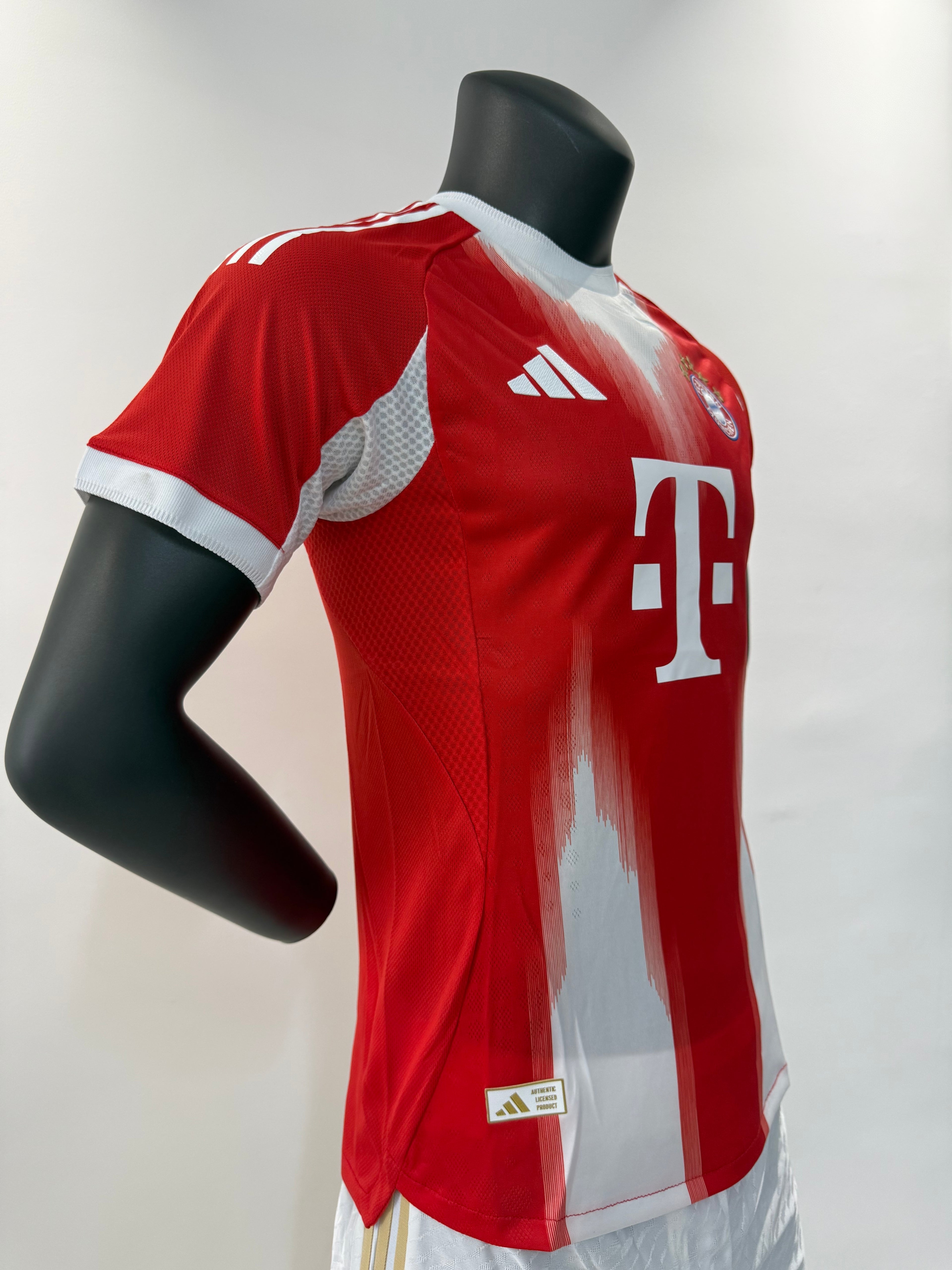 Bayern Múnich 2025/2026 Local