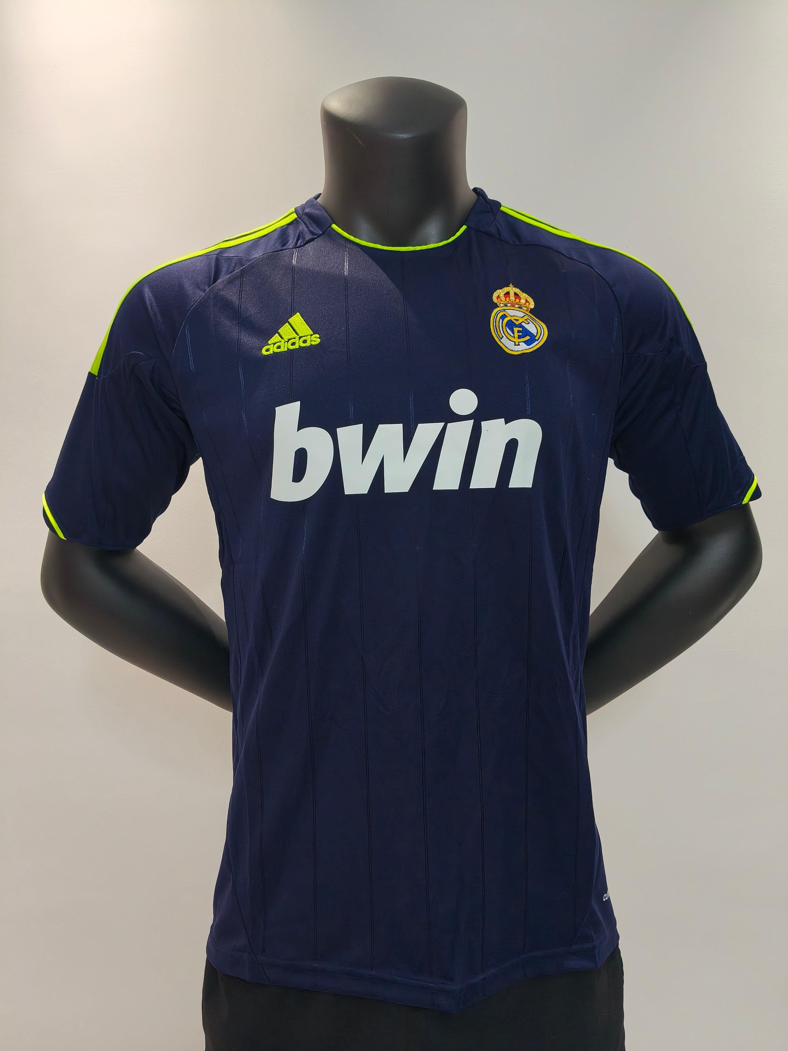Real Madrid Retro 2012/2013 Visitante